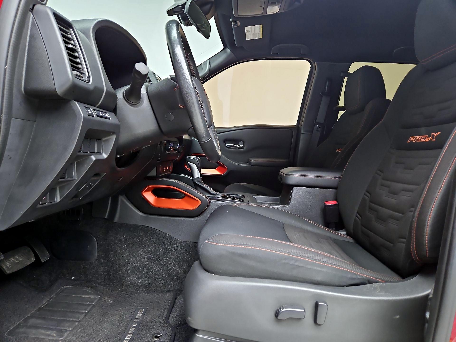 Thumbnail: 2023 Nissan Frontier - 11
