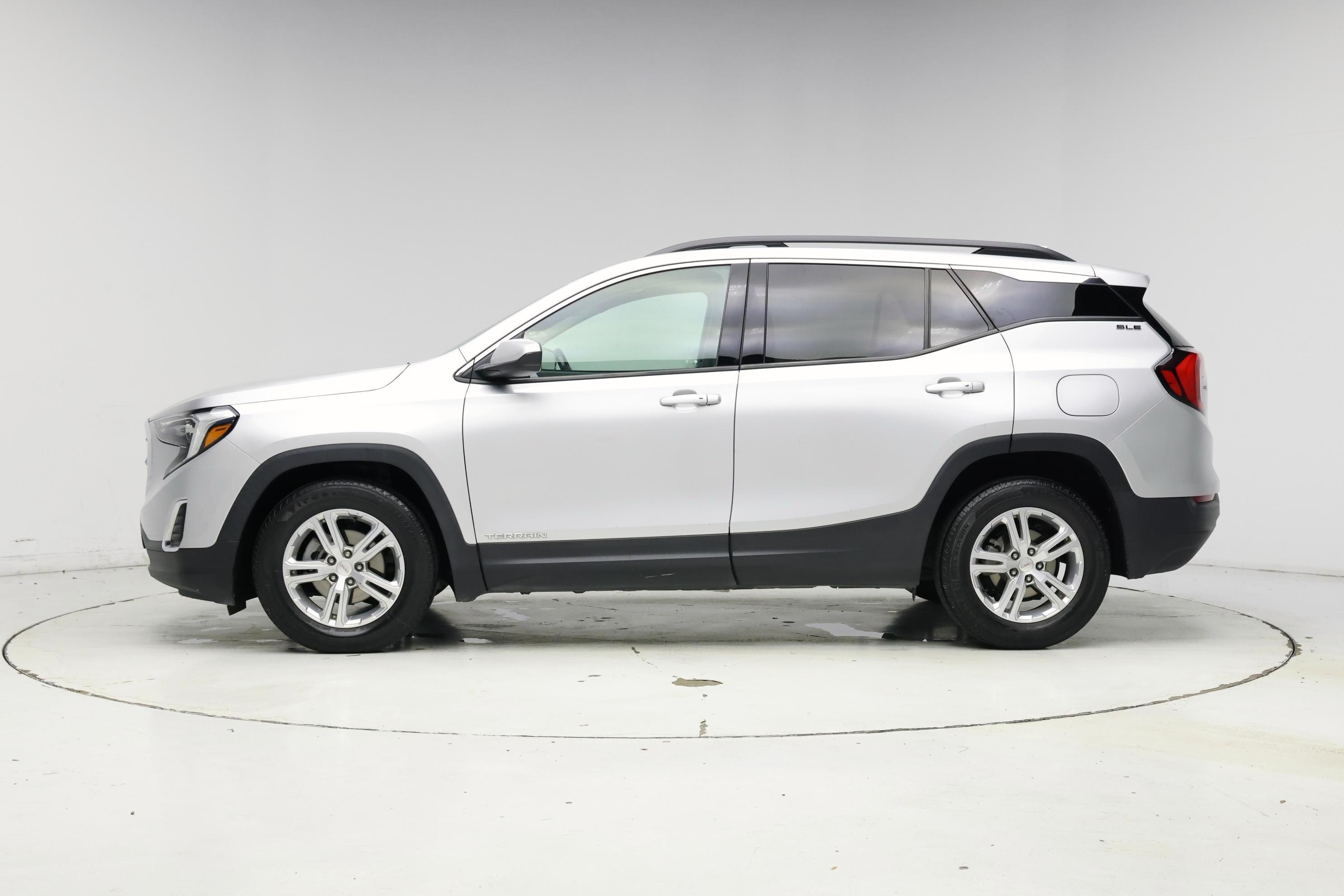 Thumbnail: 2019 GMC Terrain - 3