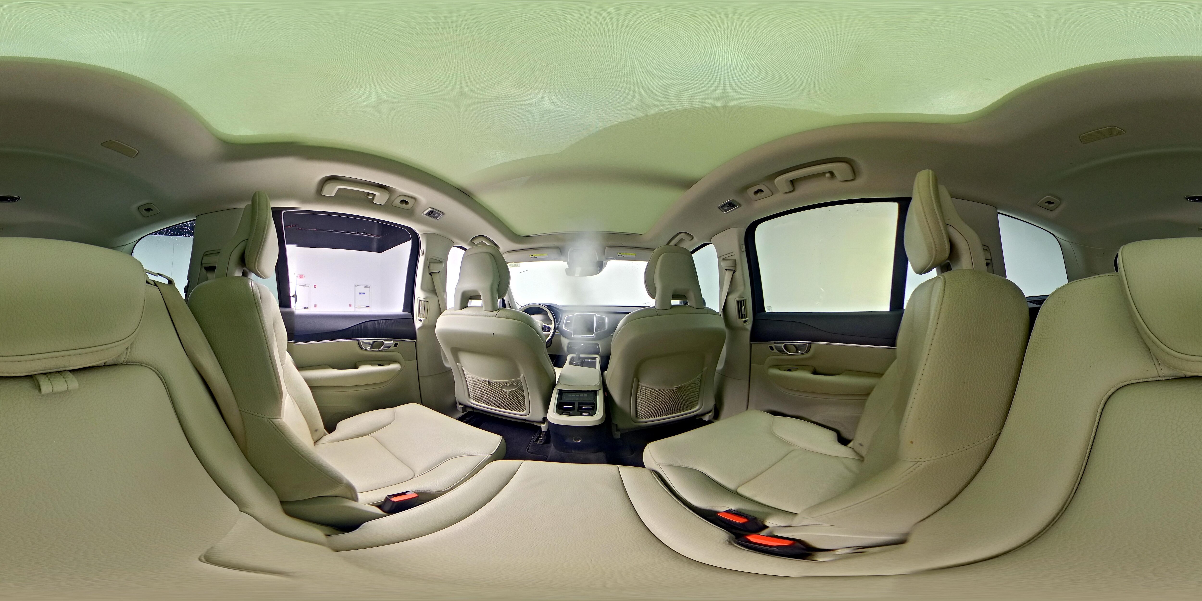 2020 Volvo XC90 Momentum - Photo 28