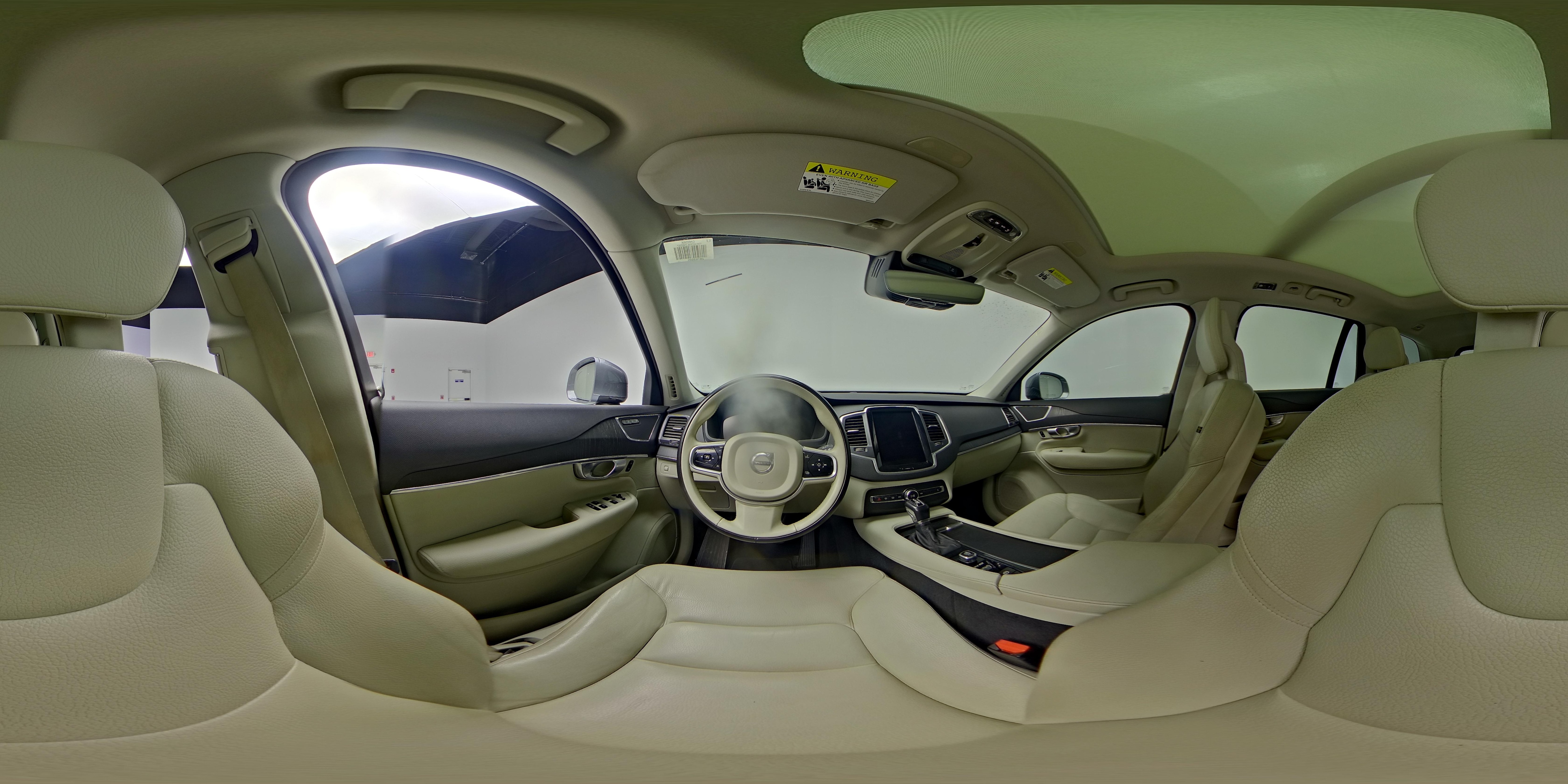 2020 Volvo XC90 Momentum - Photo 29