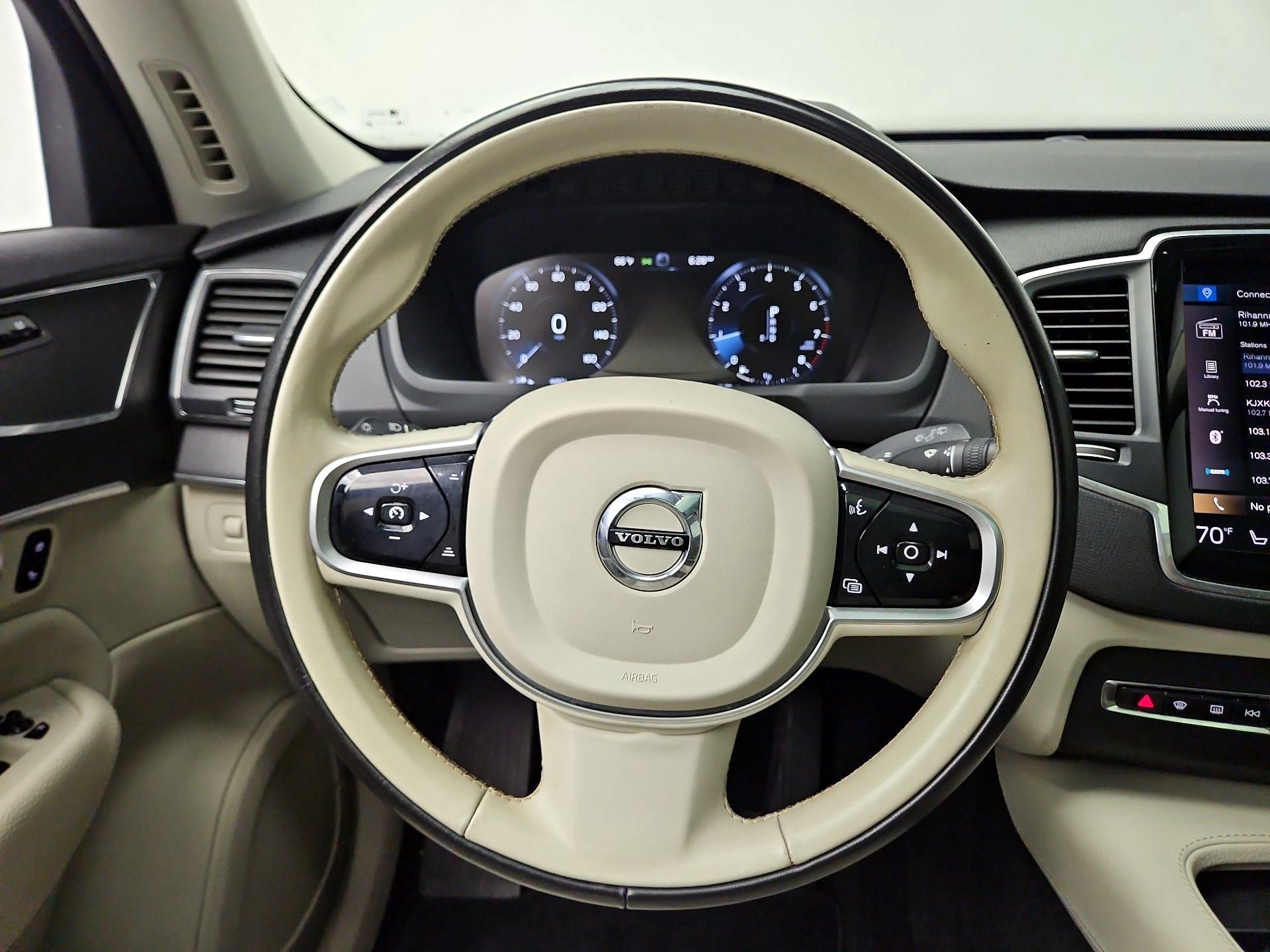 Thumbnail: 2020 Volvo XC90 - 10