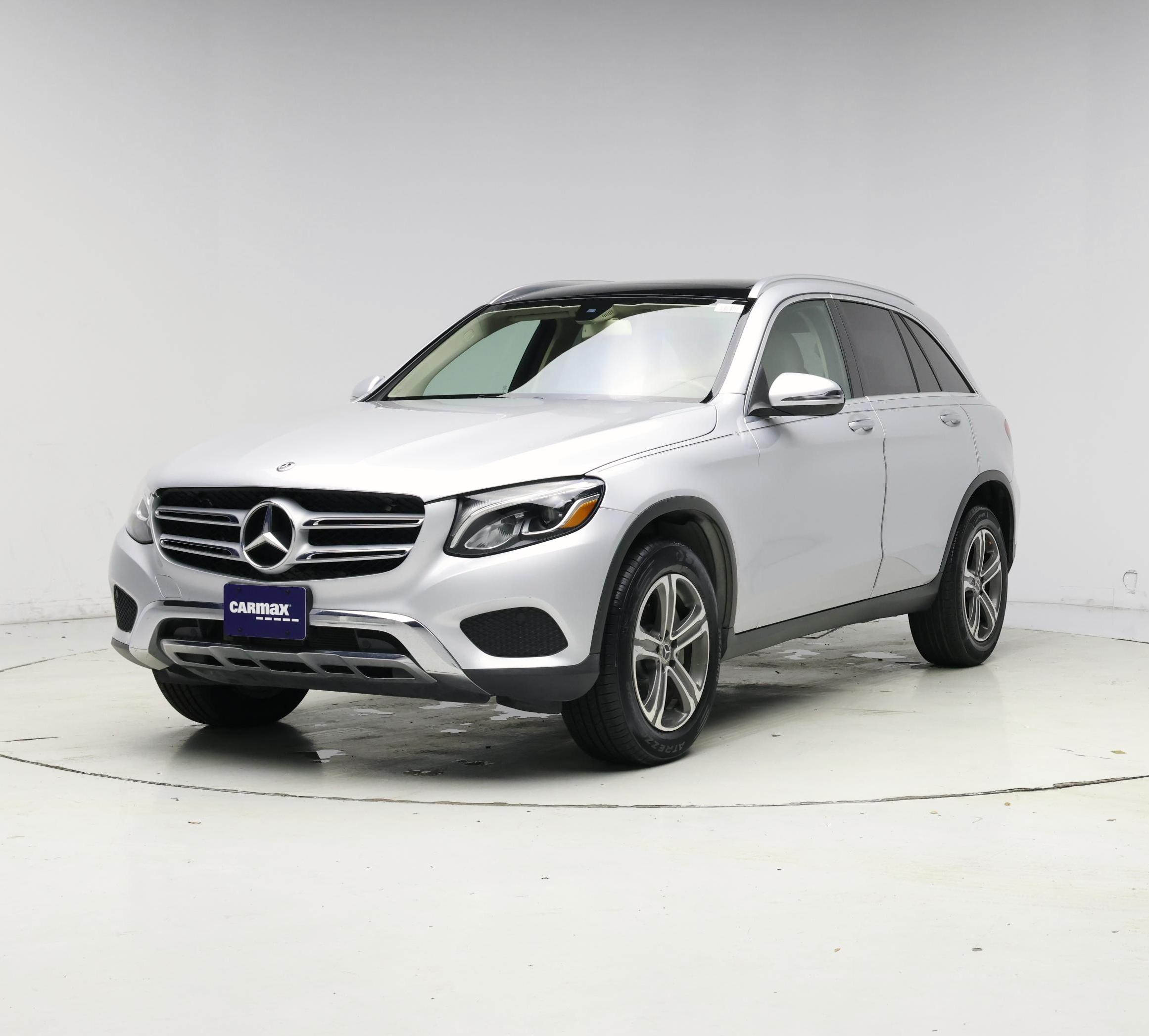 Thumbnail: 2017 Mercedes-Benz GLC - 4