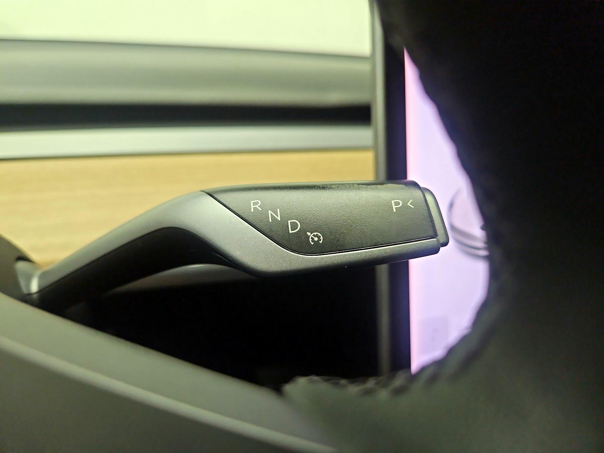 Thumbnail: 2021 Tesla Model 3 - 17