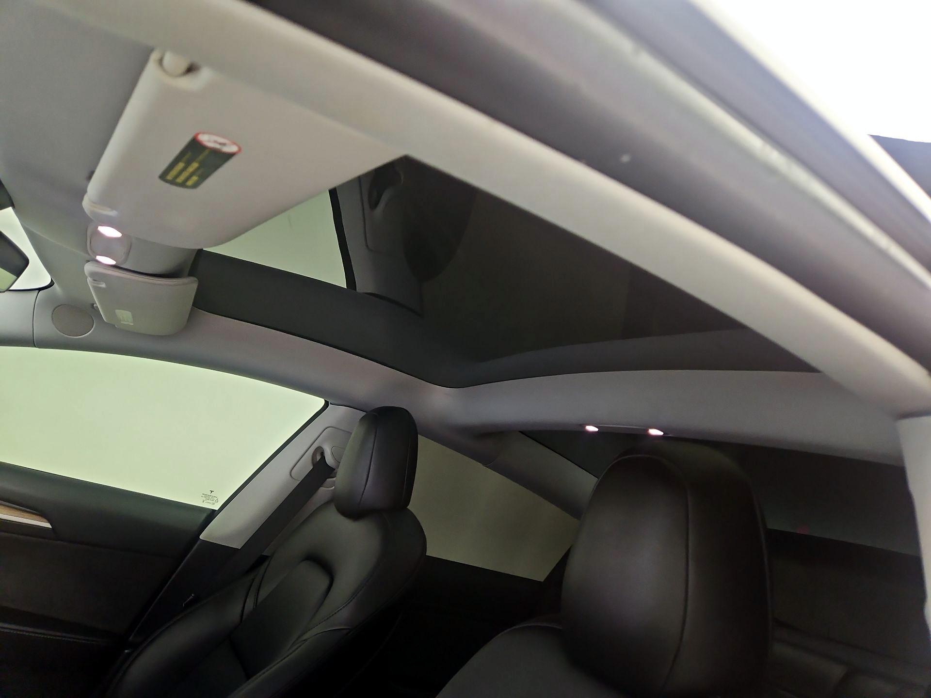 Thumbnail: 2021 Tesla Model 3 - 18
