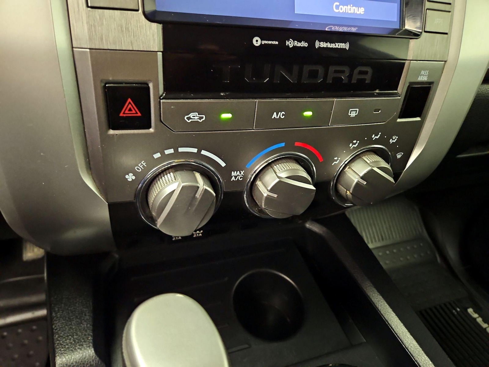 2021 Toyota Tundra SR5 - Photo 17