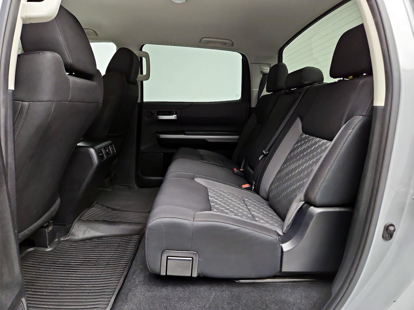 2021 Toyota Tundra SR5 - Photo 20