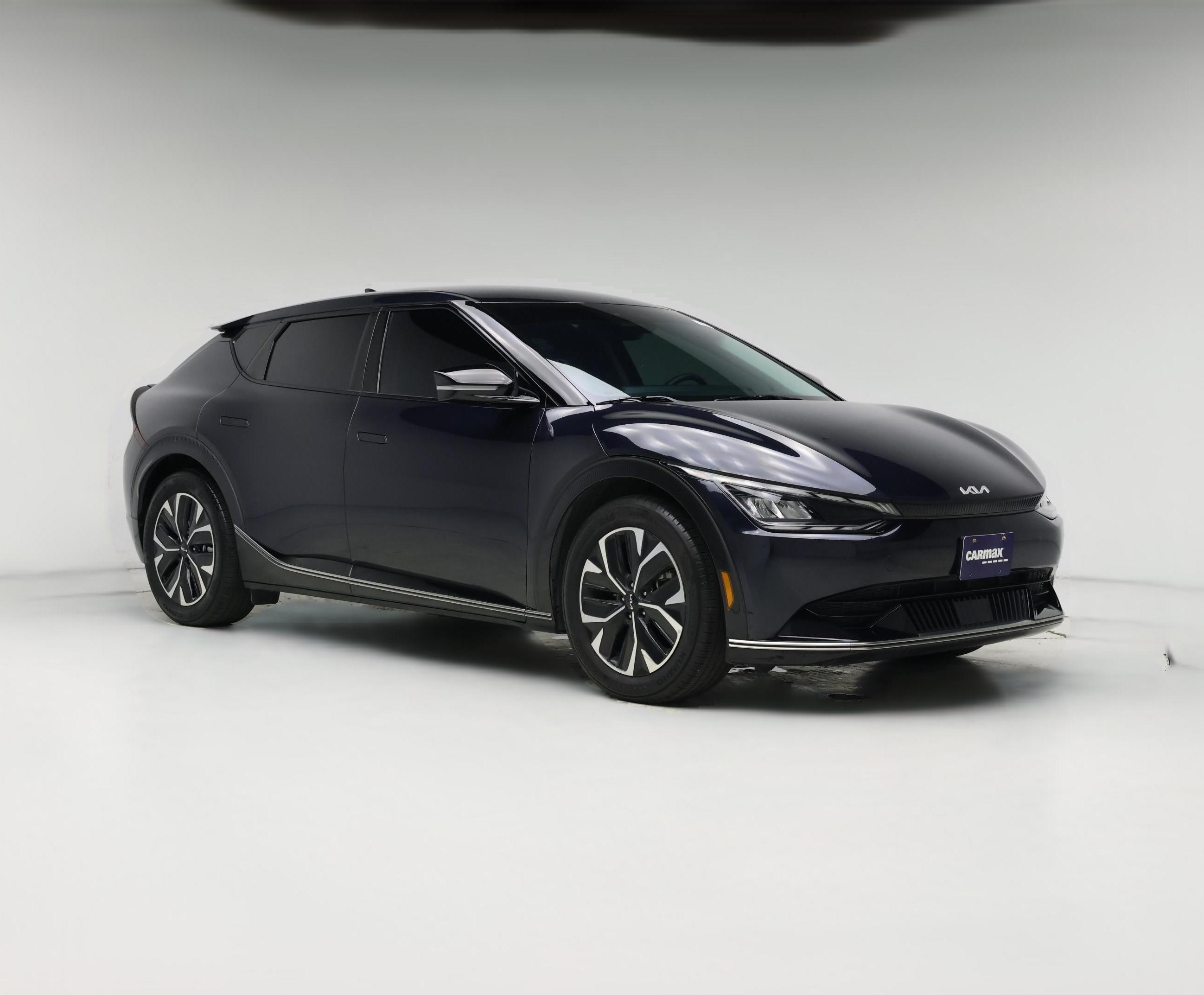Thumbnail: 2022 Kia EV6 - 1