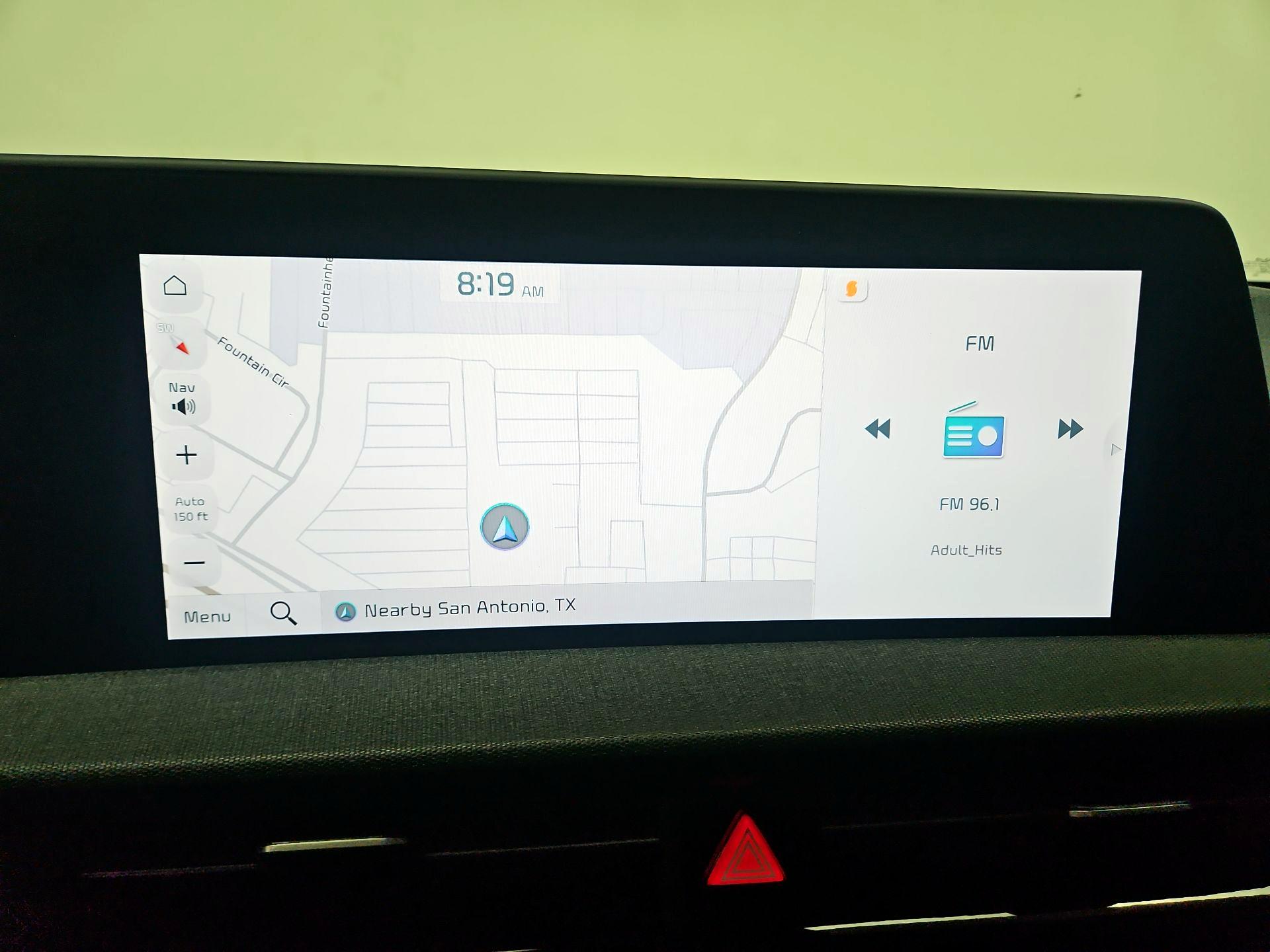 Thumbnail: 2022 Kia EV6 - 14