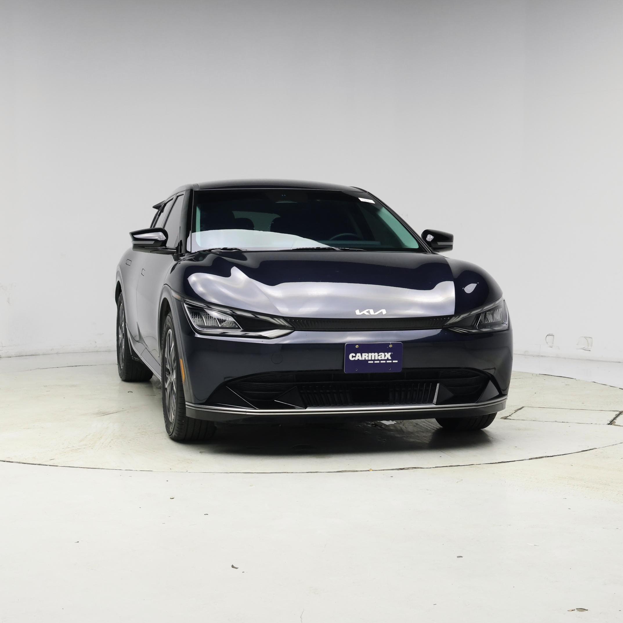 Thumbnail: 2022 Kia EV6 - 5