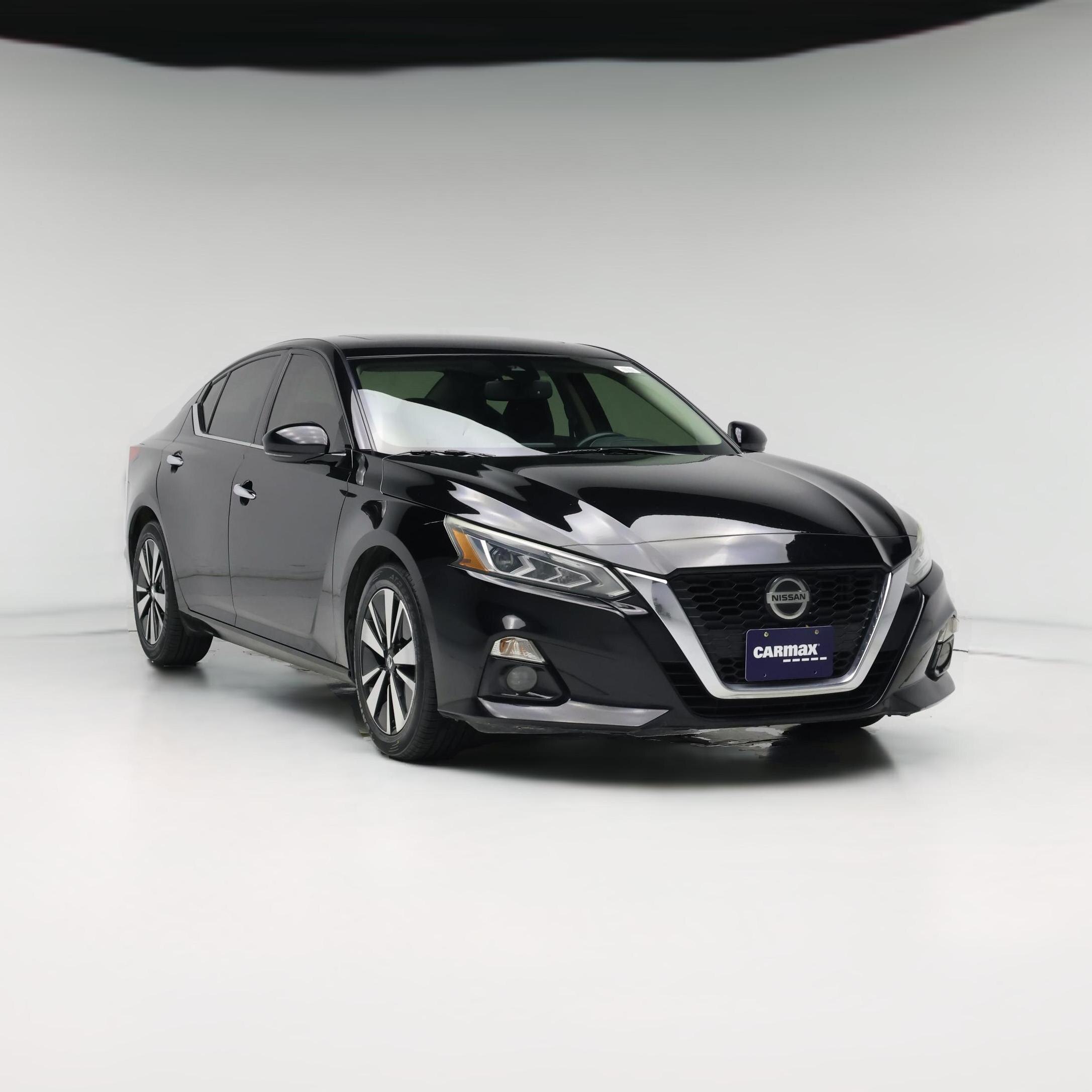 Thumbnail: 2019 Nissan Altima - 1