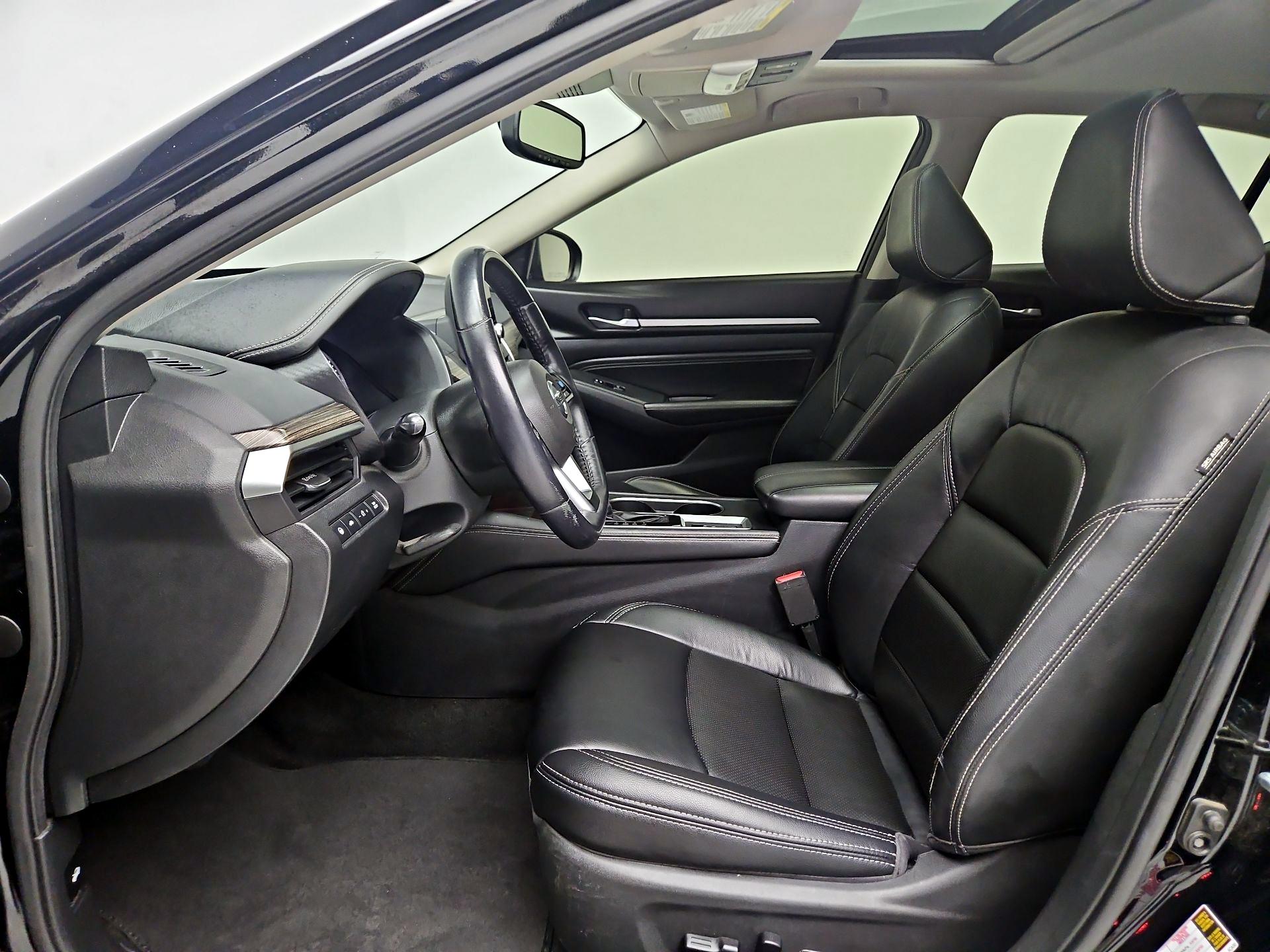 Thumbnail: 2019 Nissan Altima - 11