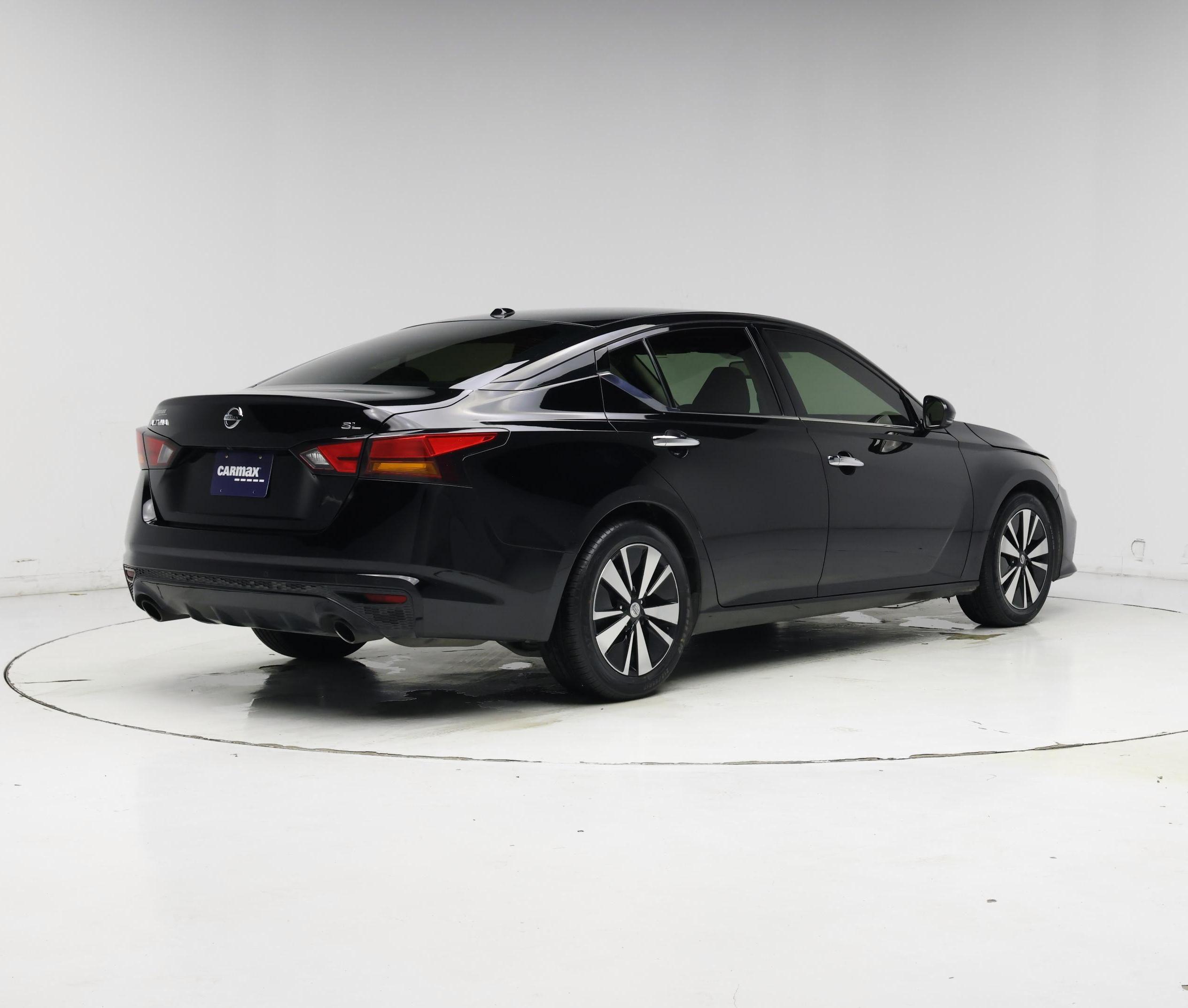 Thumbnail: 2019 Nissan Altima - 8