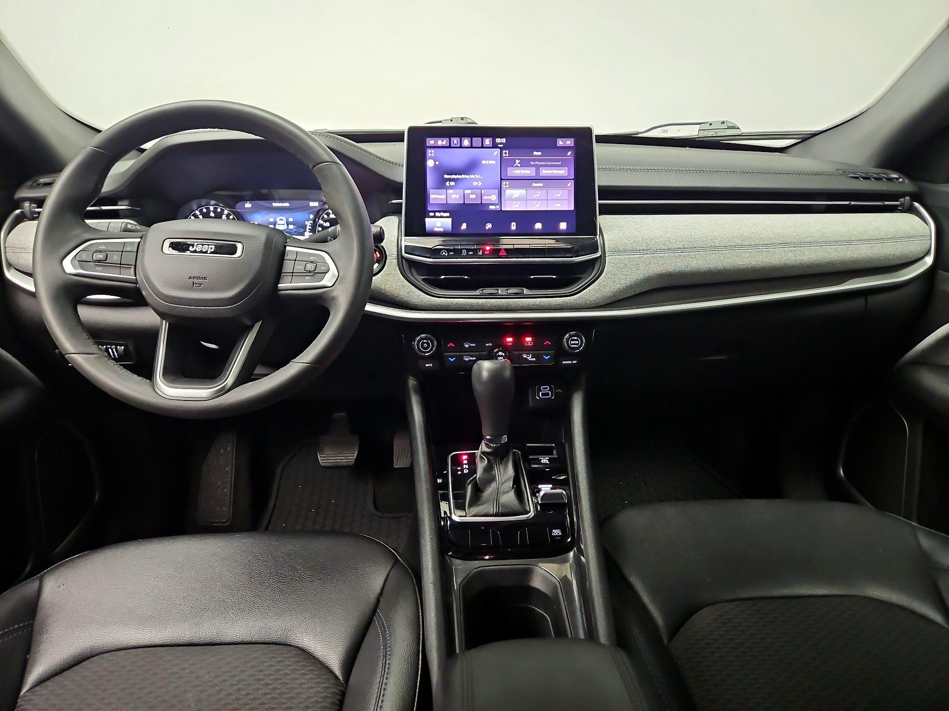 Thumbnail: 2024 Jeep Compass - 9