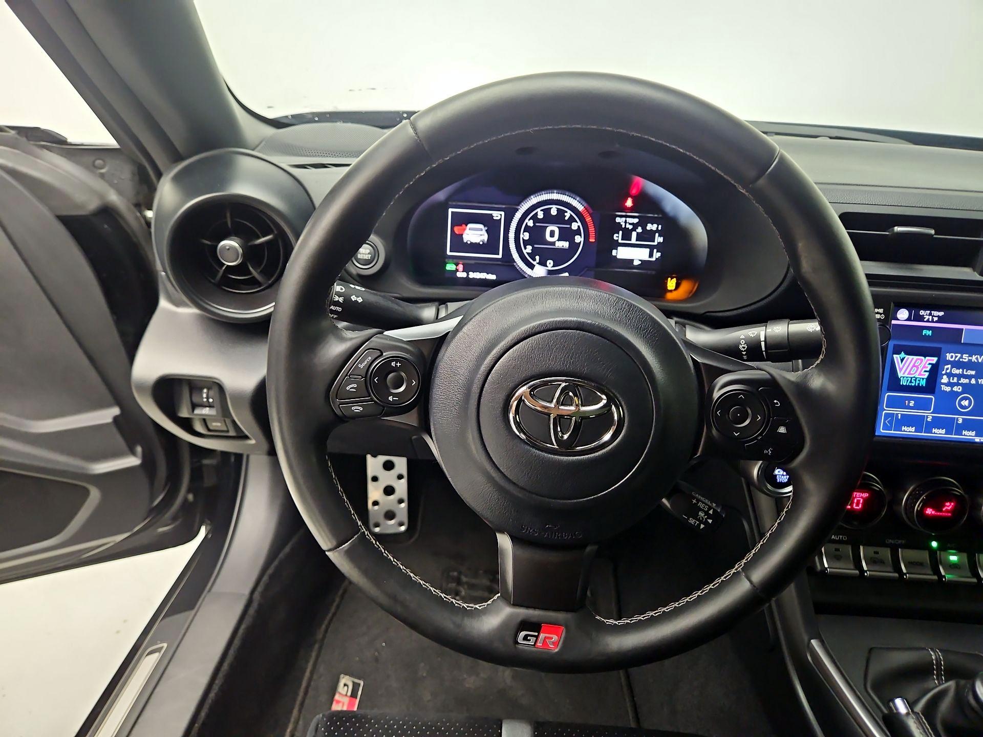 Thumbnail: 2024 Toyota GR86 - 10