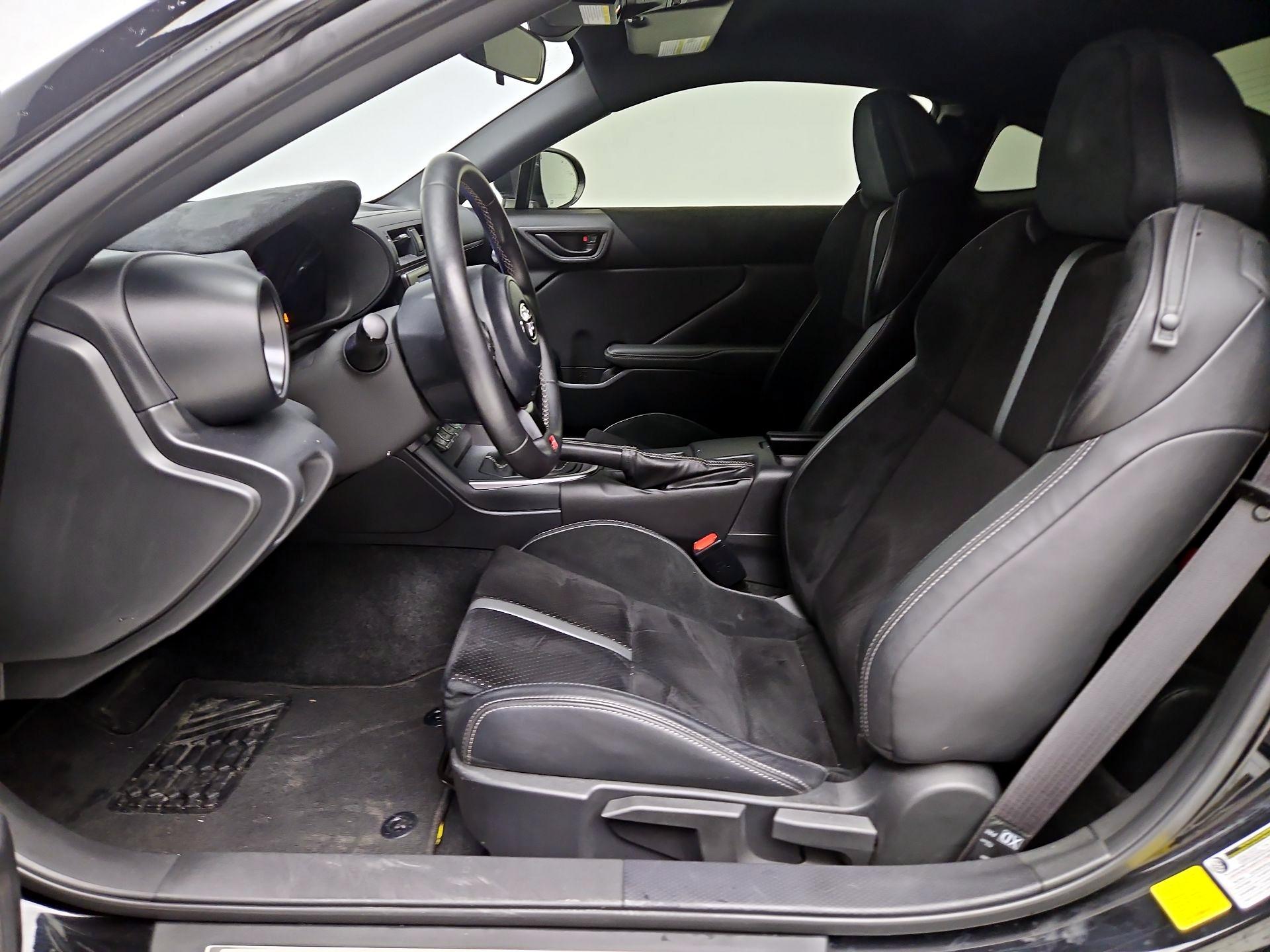 Thumbnail: 2024 Toyota GR86 - 11