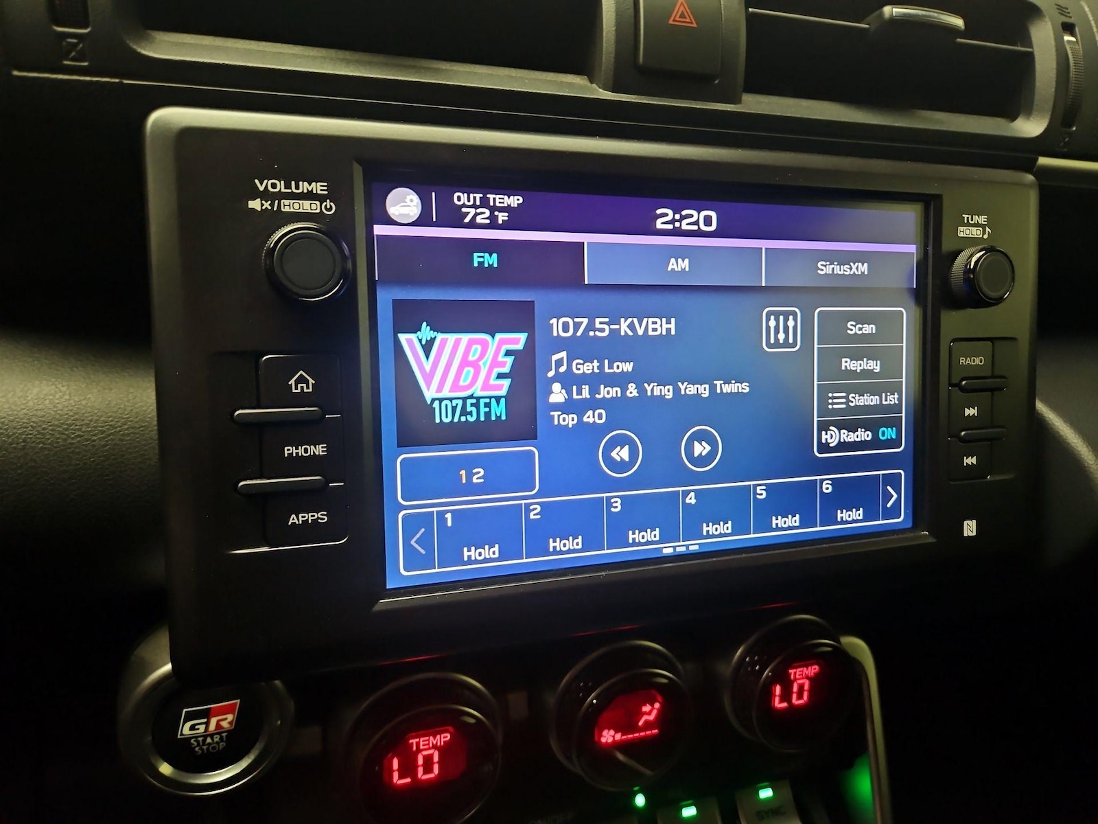 2024 Toyota GR86 Premium - Photo 16