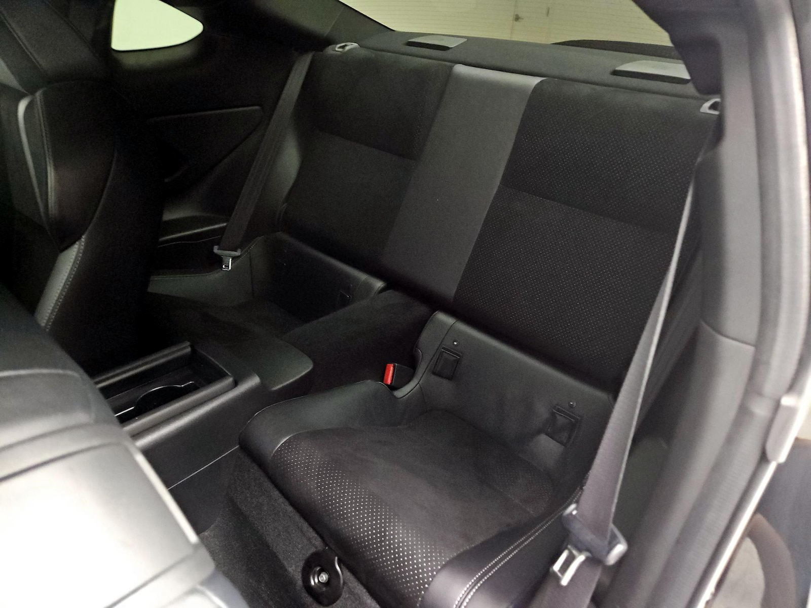 2024 Toyota GR86 Premium - Photo 20