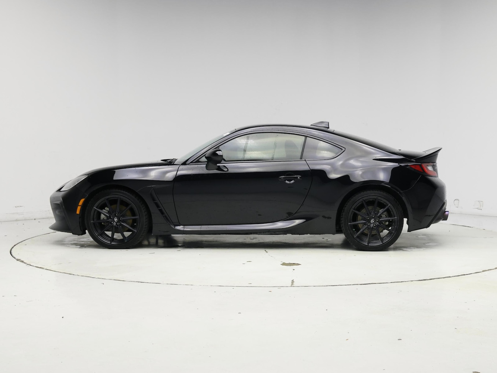 2024 Toyota GR86 Premium - Photo 4