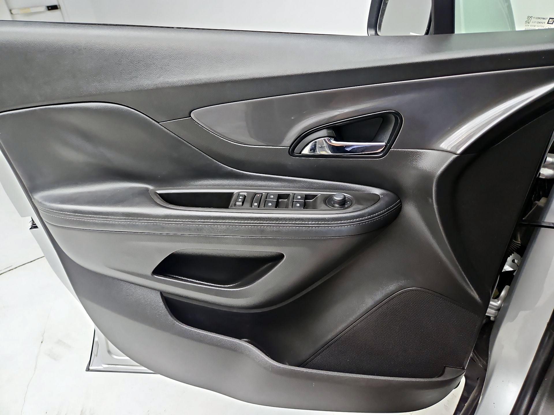 Thumbnail: 2019 Buick Encore - 12