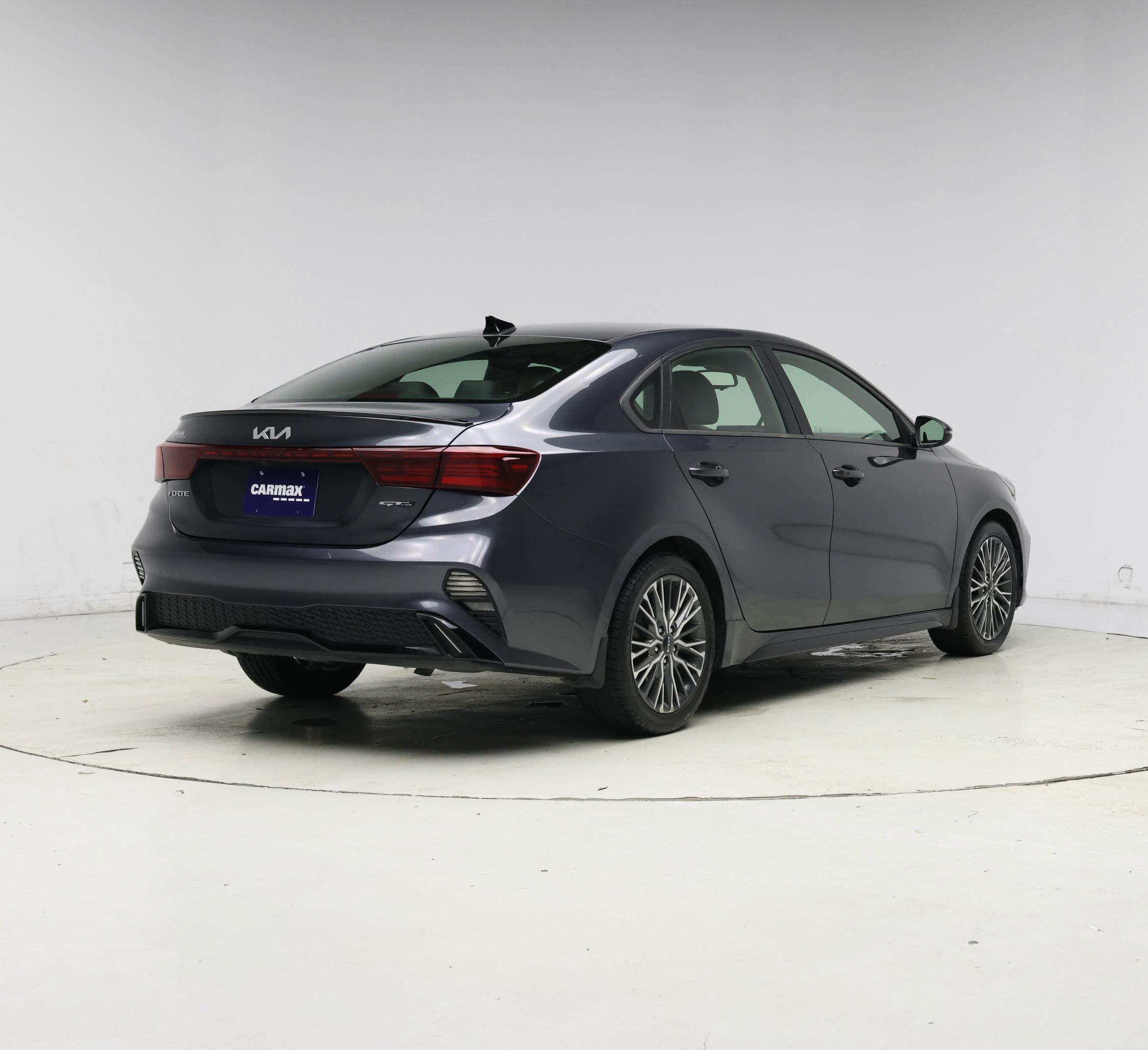 Thumbnail: 2022 Kia Forte - 8