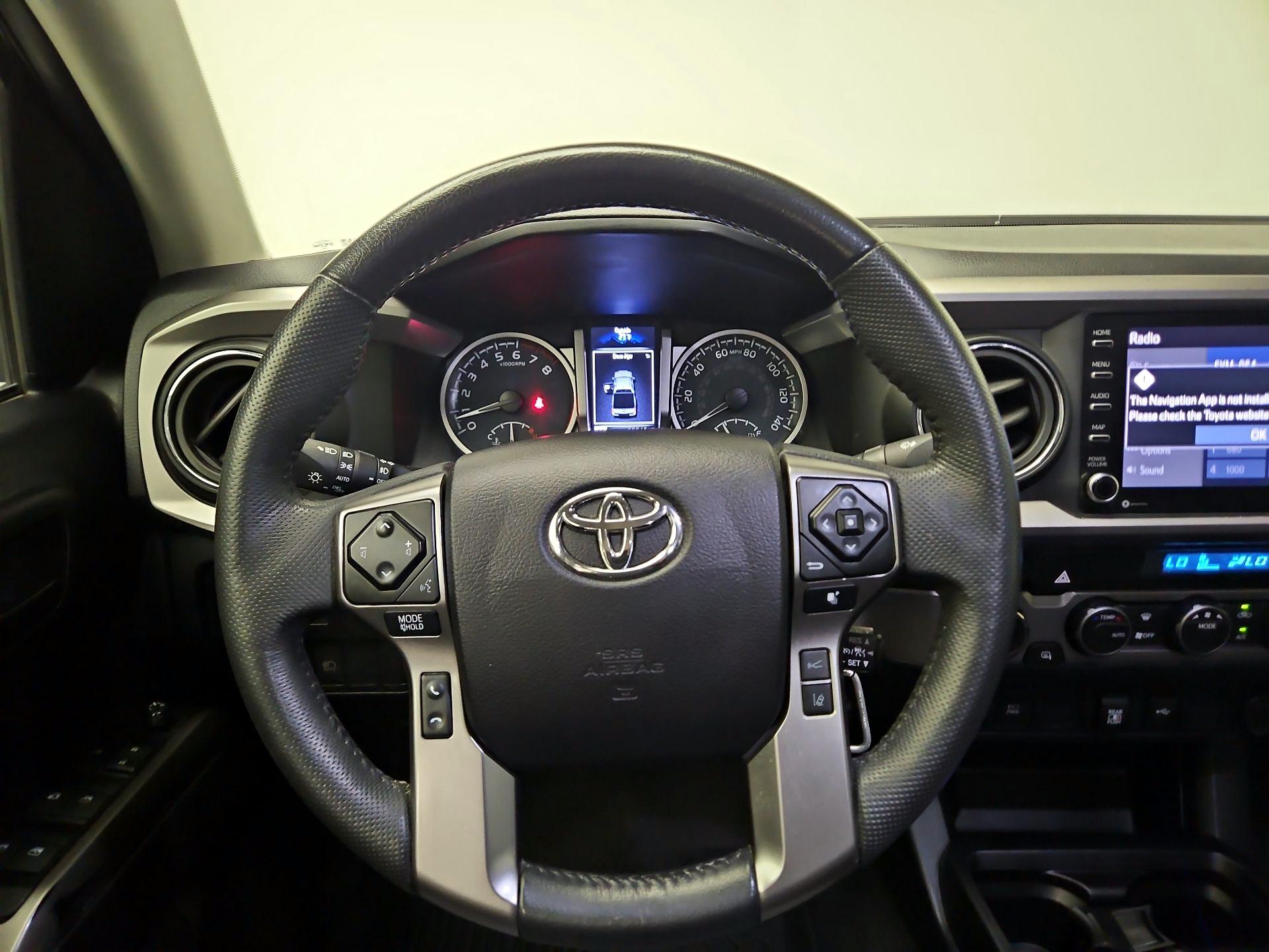 Thumbnail: 2021 Toyota Tacoma - 10