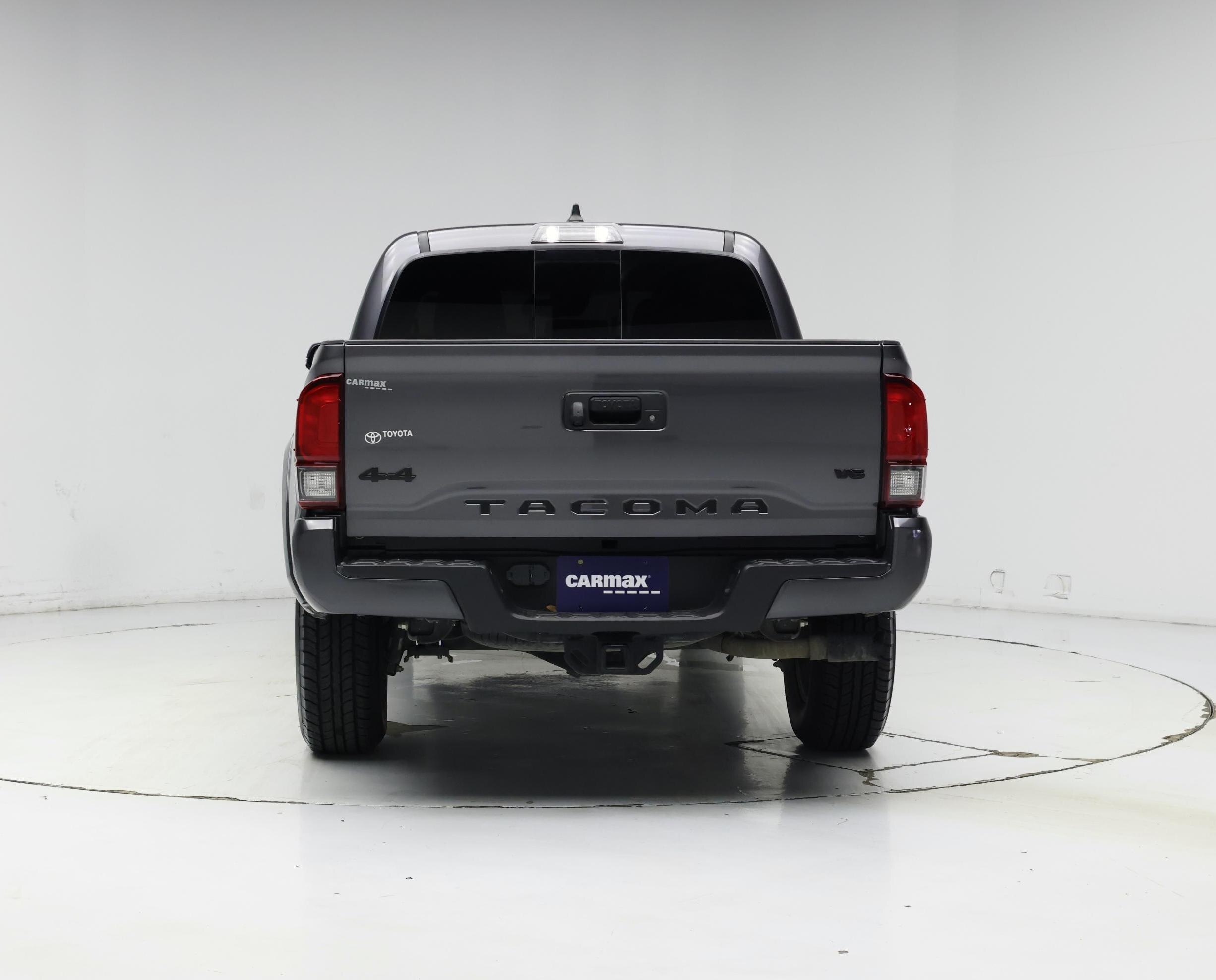 Thumbnail: 2021 Toyota Tacoma - 6