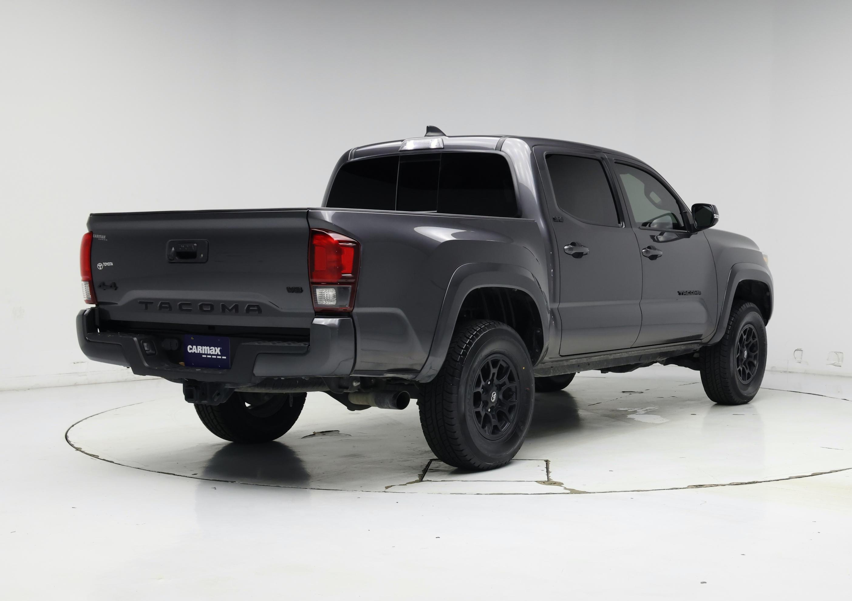 Thumbnail: 2021 Toyota Tacoma - 8