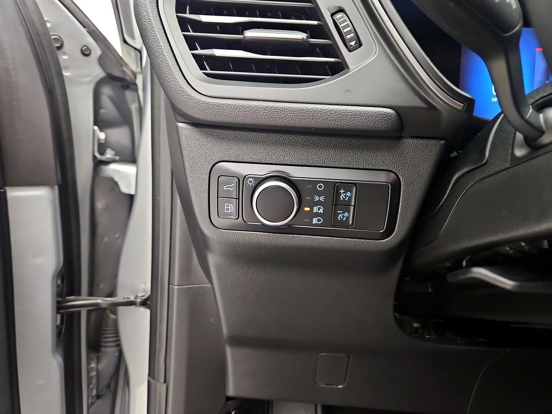 Thumbnail: 2023 Ford Escape - 13