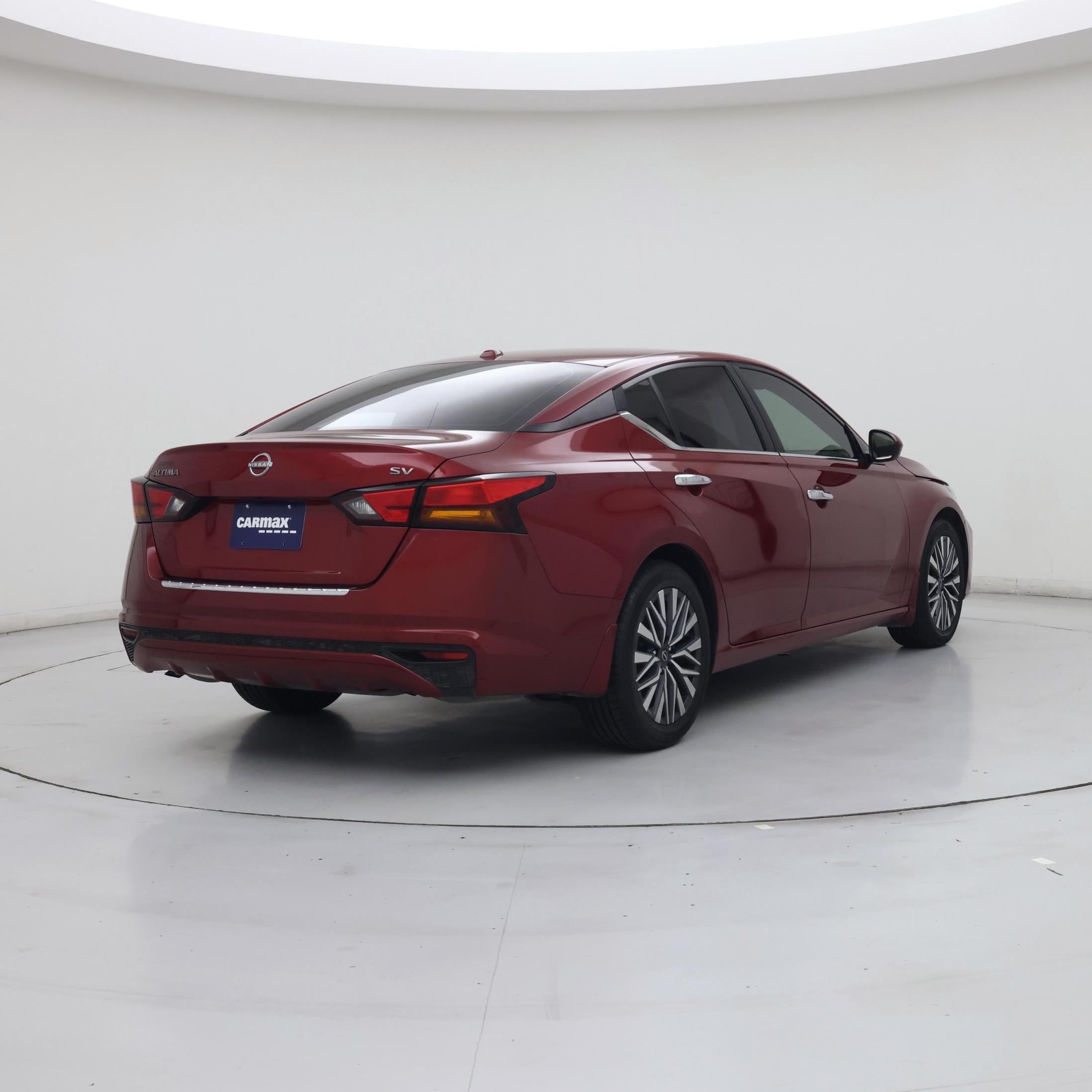 Thumbnail: 2023 Nissan Altima - 8