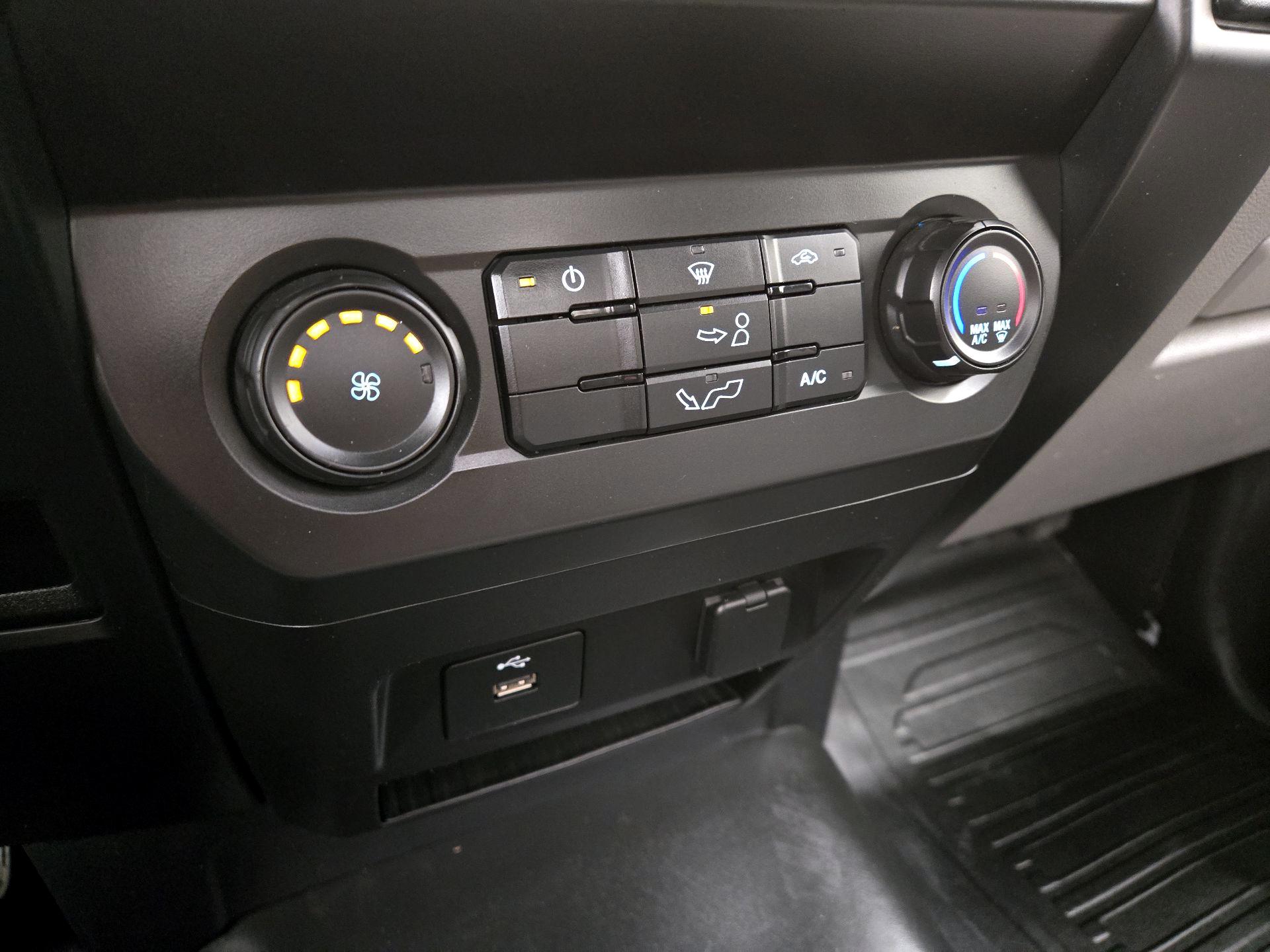 Thumbnail: 2020 Ford F-150 - 16