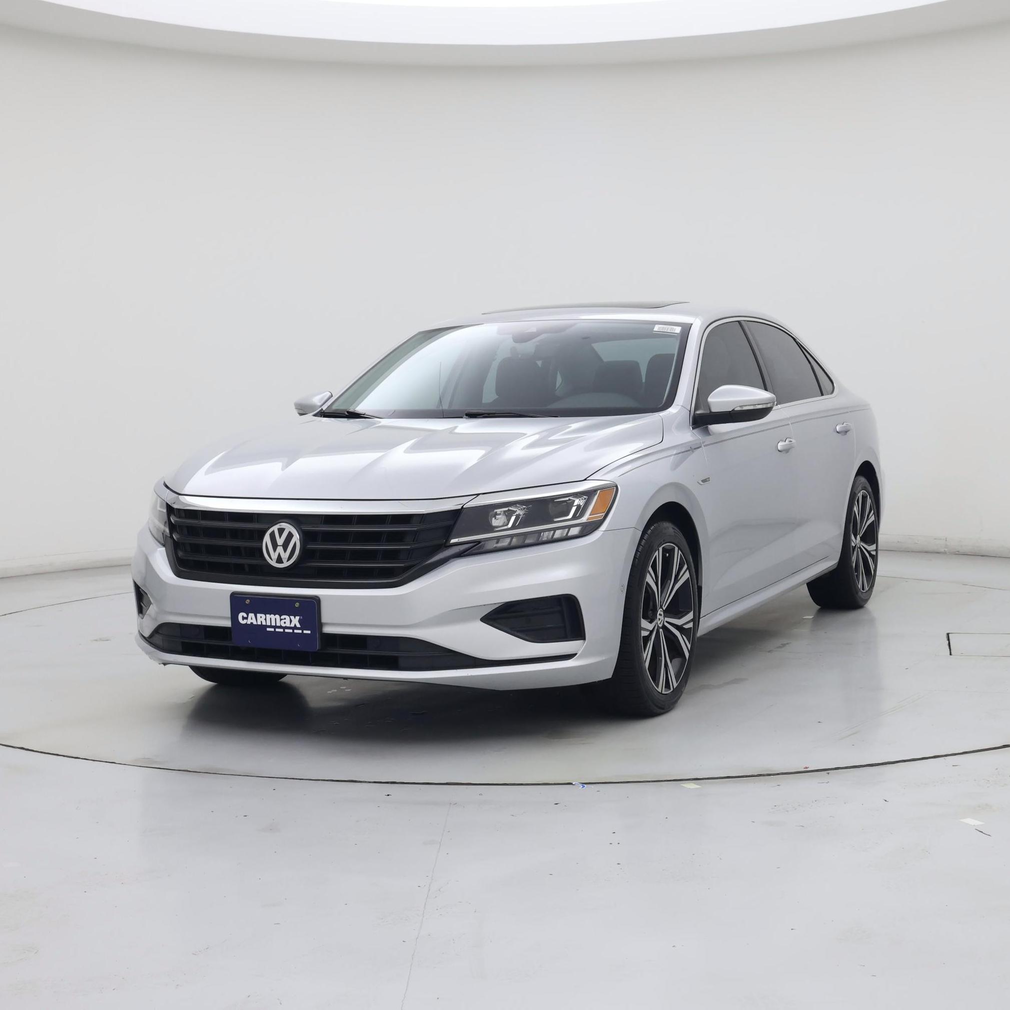 Thumbnail: 2020 Volkswagen Passat - 4