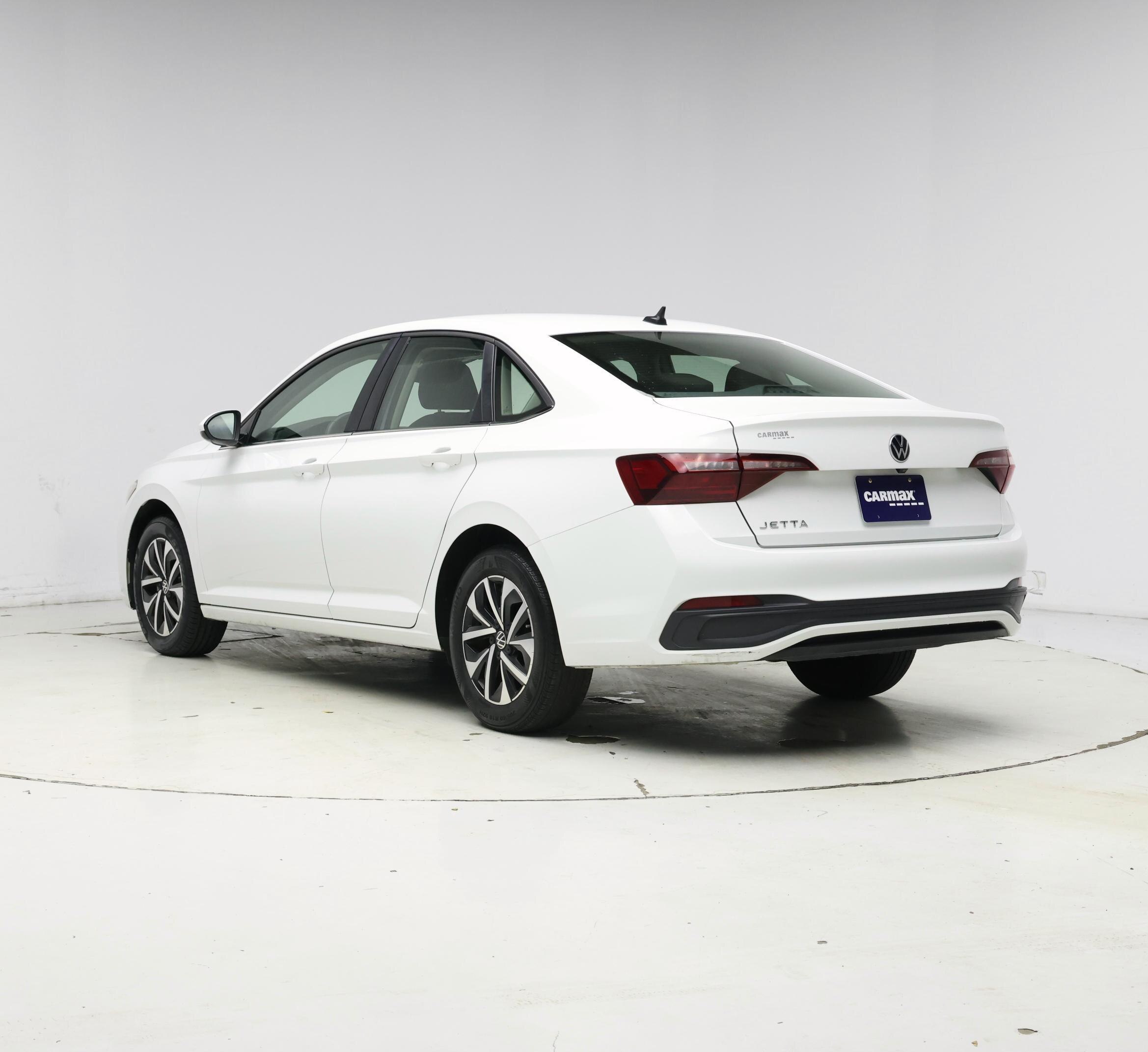 Thumbnail: 2024 Volkswagen Jetta - 2