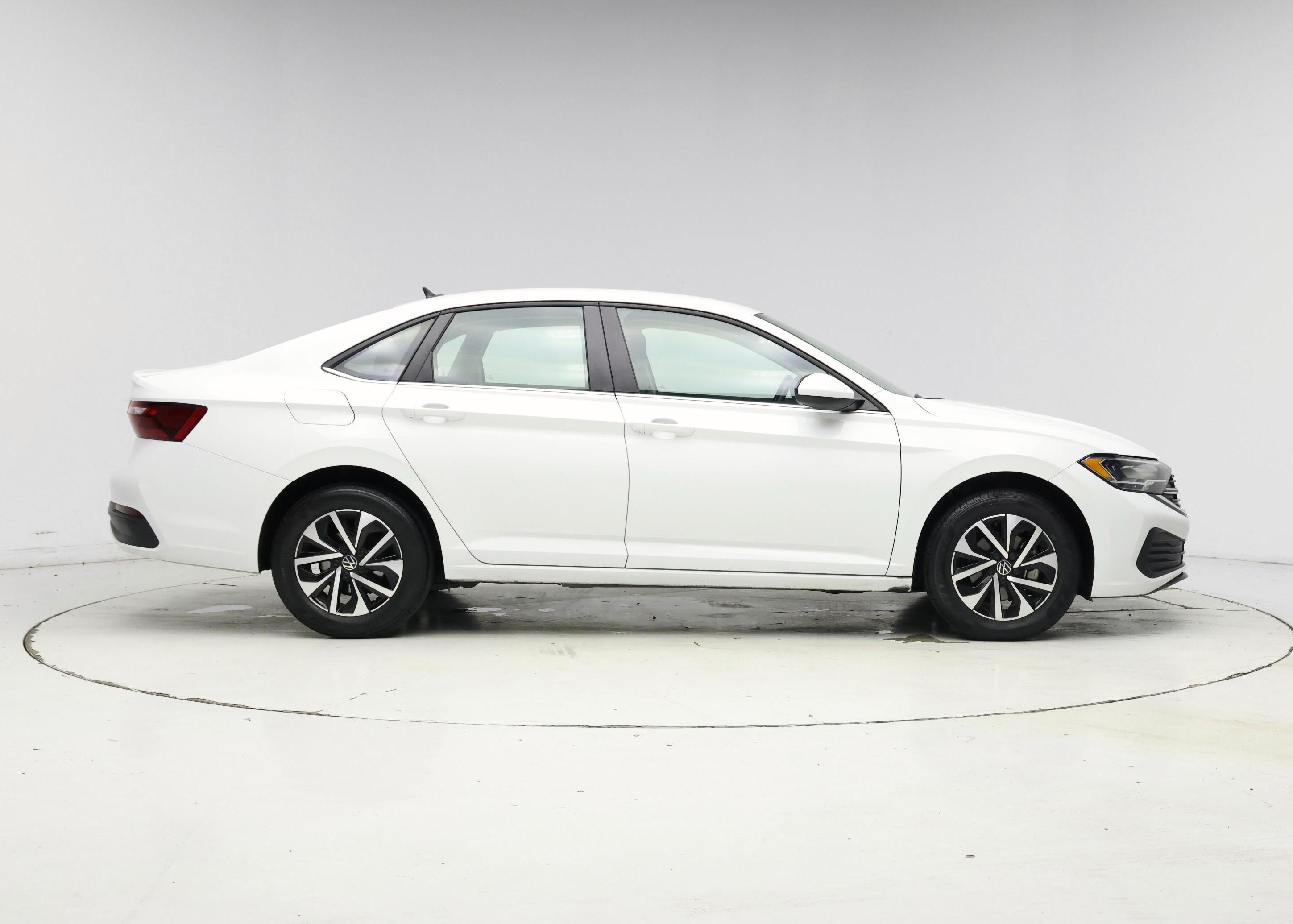 Thumbnail: 2024 Volkswagen Jetta - 7