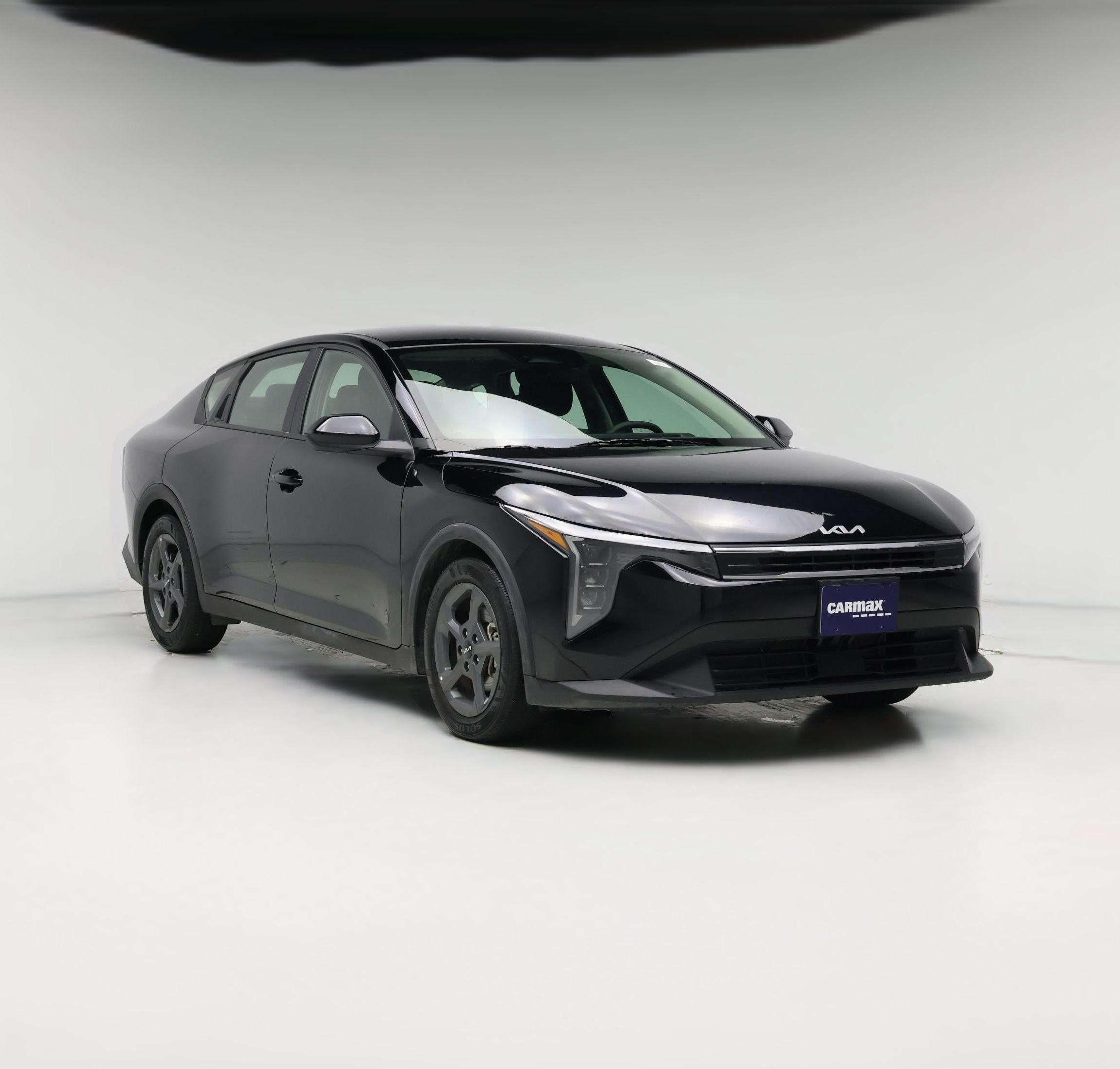Thumbnail: 2025 Kia K4 - 1