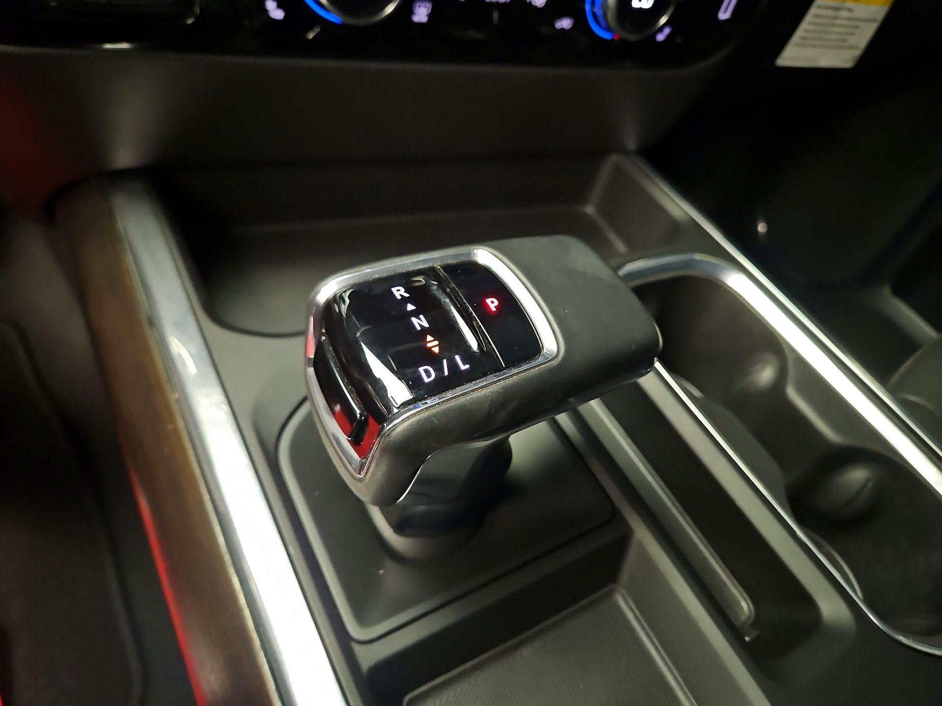 Thumbnail: 2024 GMC Sierra 1500 - 17