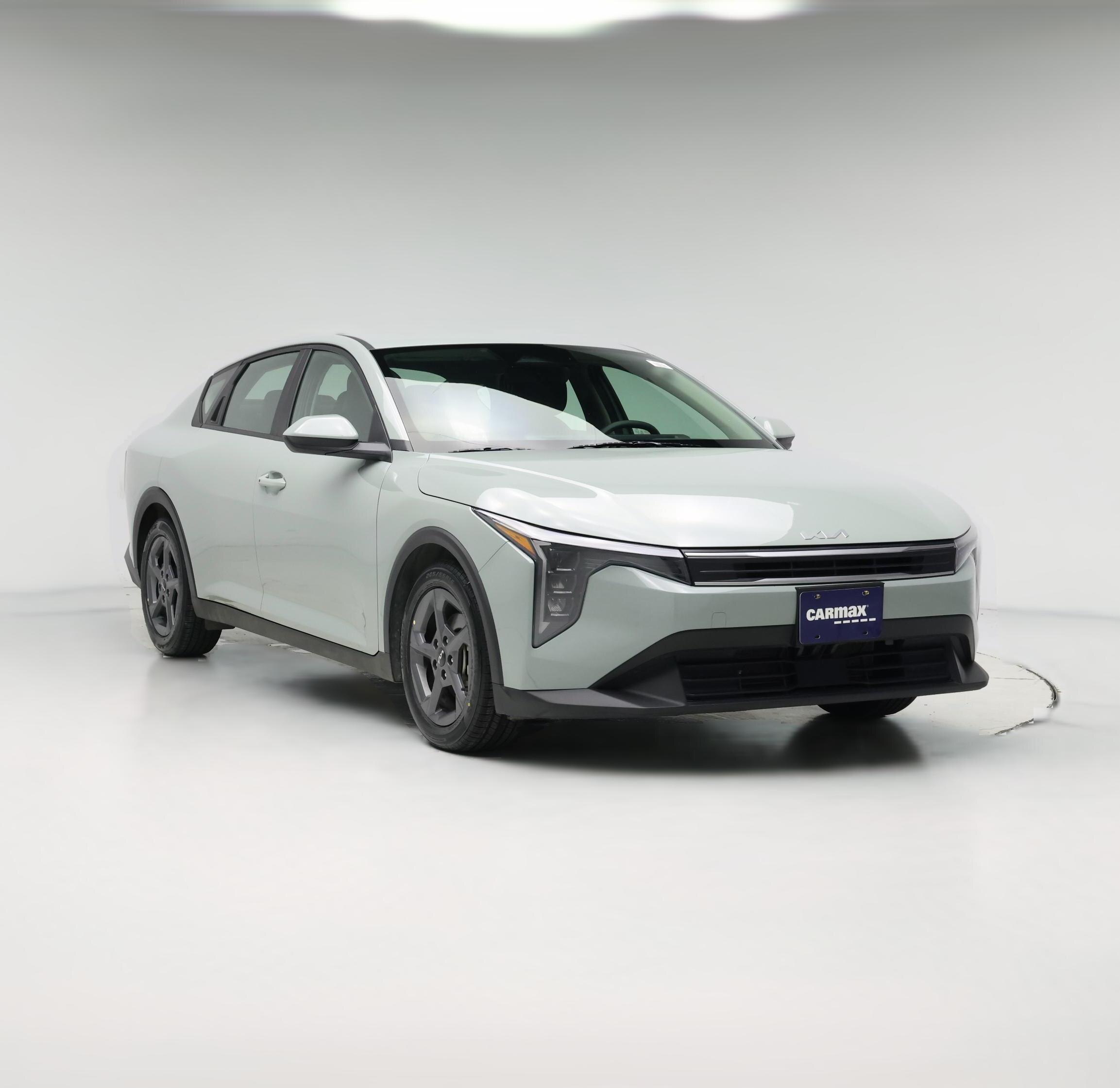 Thumbnail: 2025 Kia K4 - 1