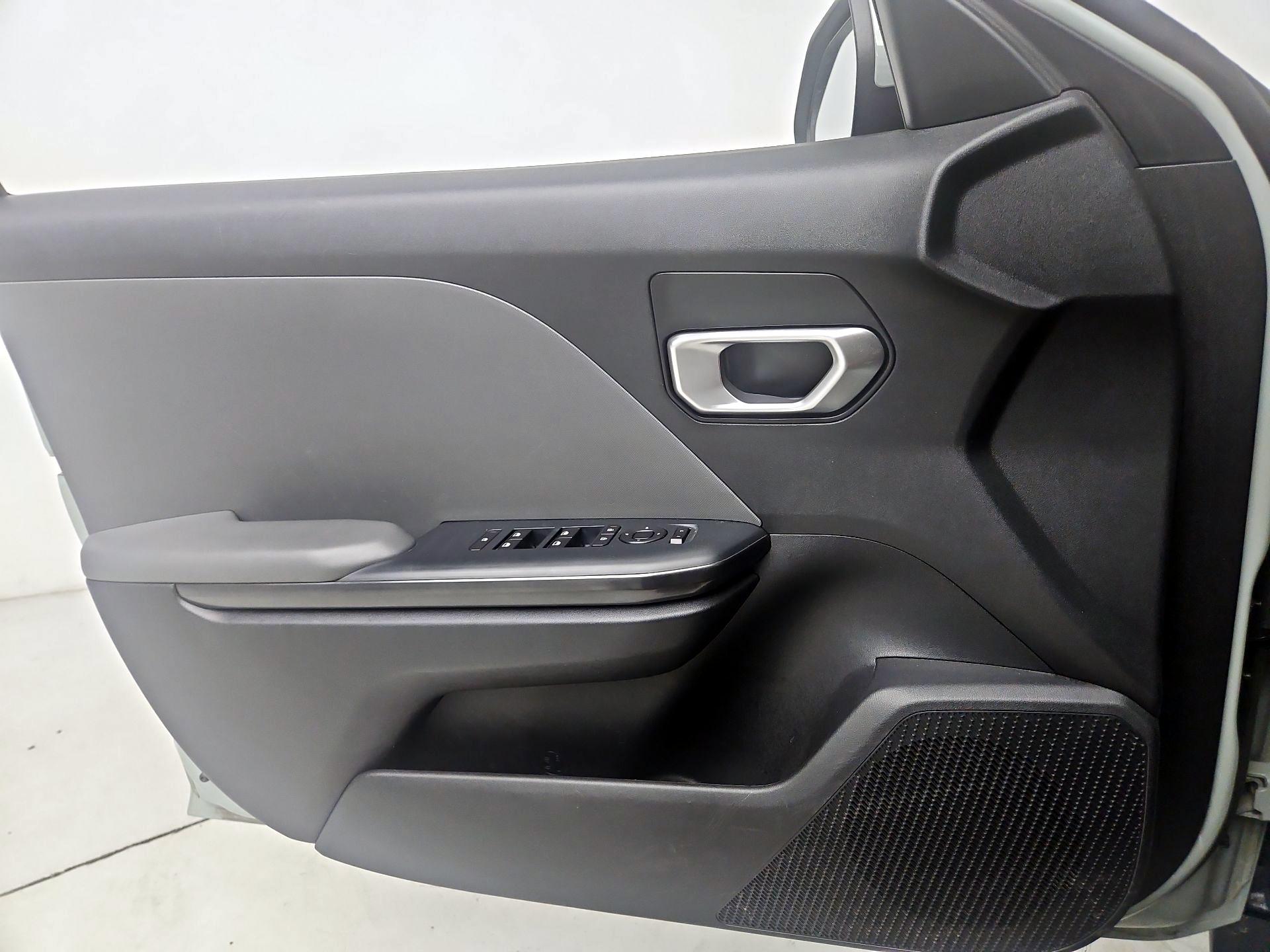 Thumbnail: 2025 Kia K4 - 12