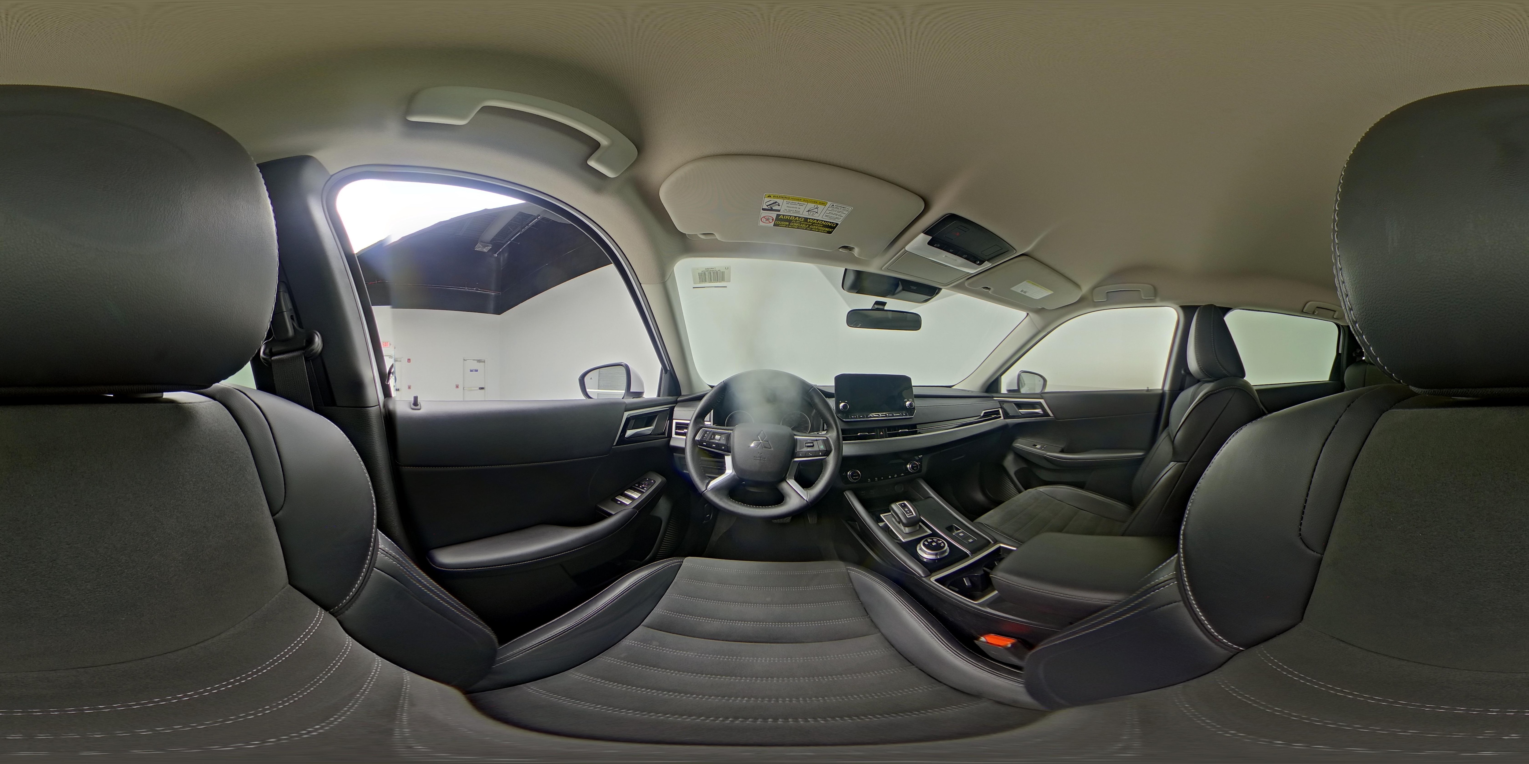 2024 Mitsubishi Outlander SE - Photo 29