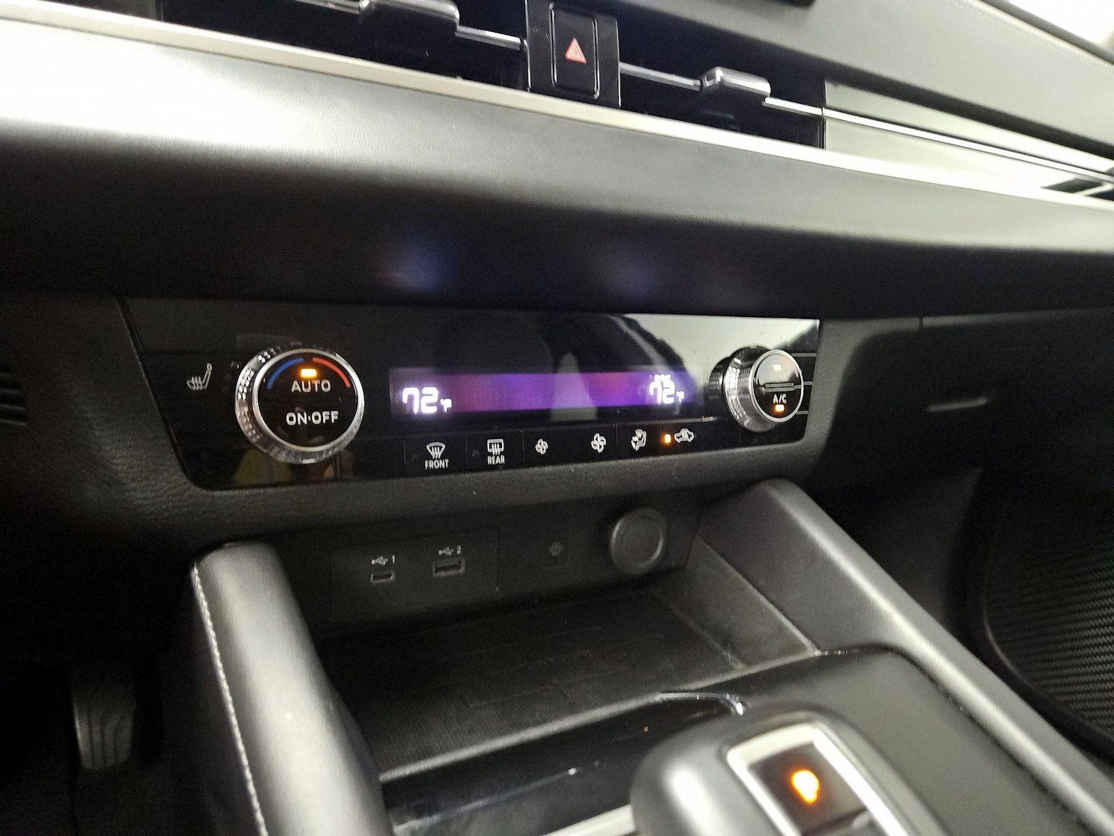 2024 Mitsubishi Outlander SE - Photo 18