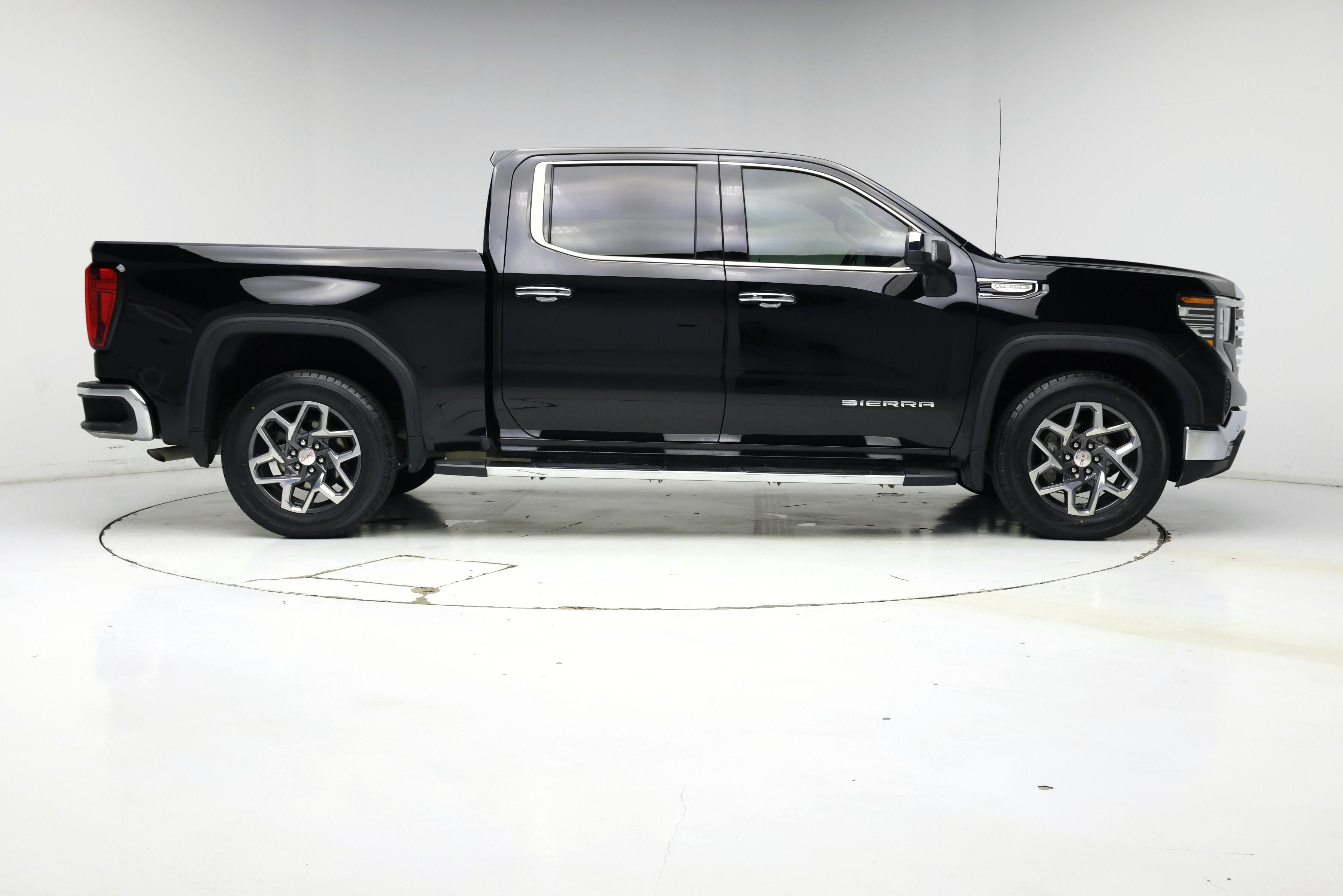 Thumbnail: 2024 GMC Sierra 1500 - 7
