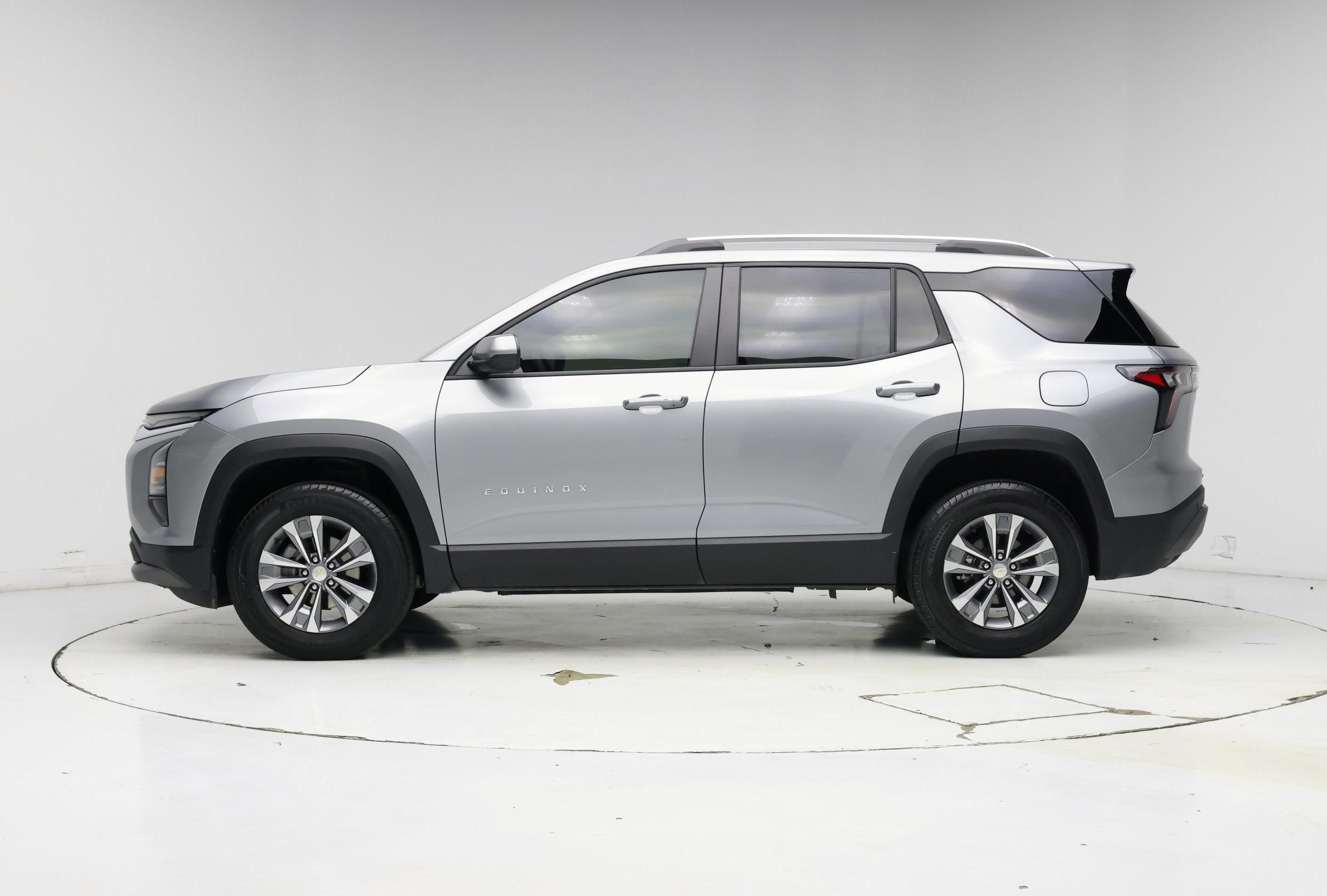 Thumbnail: 2025 Chevrolet Equinox - 3