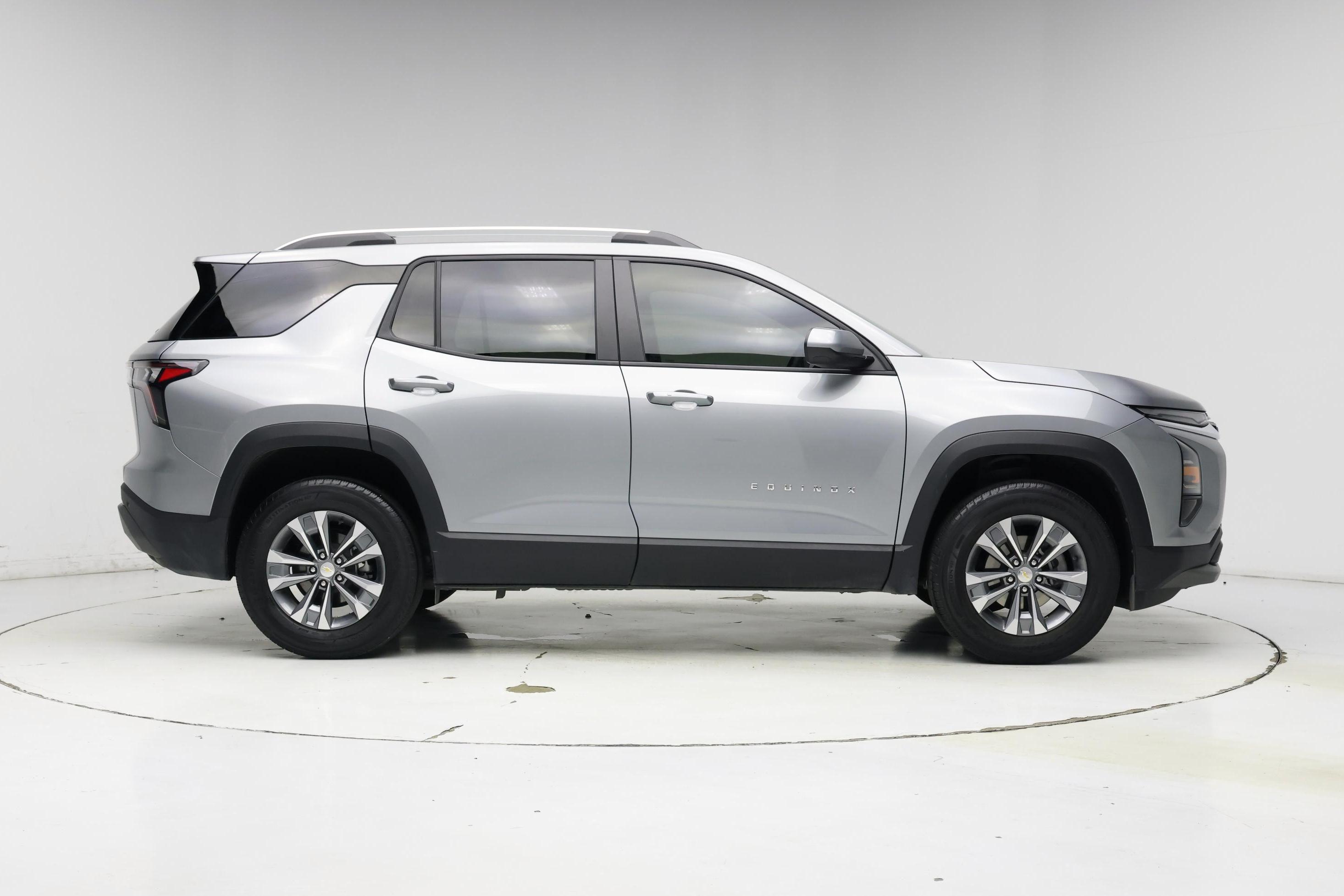 Thumbnail: 2025 Chevrolet Equinox - 7