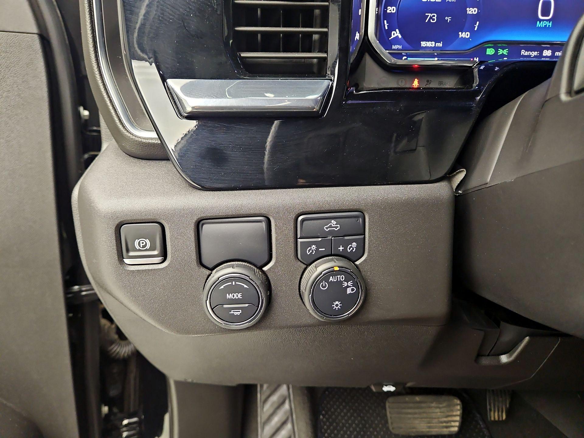 Thumbnail: 2024 Chevrolet Silverado 1500 - 13