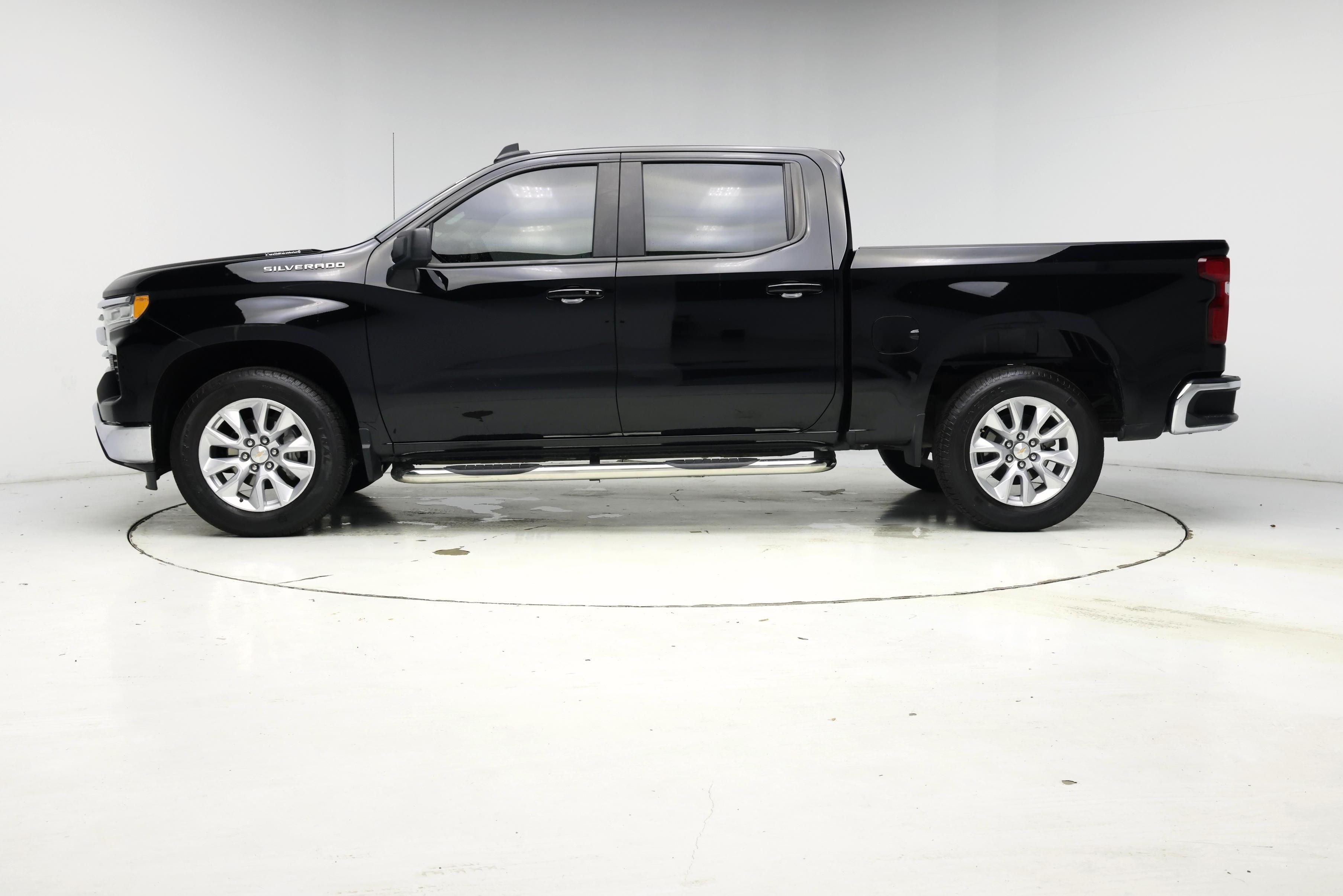 Thumbnail: 2024 Chevrolet Silverado 1500 - 3
