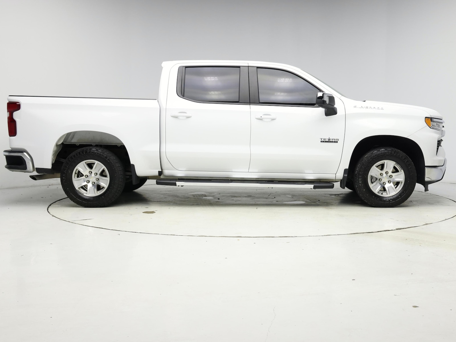 2025 Chevrolet Silverado 1500 LT - Photo 8