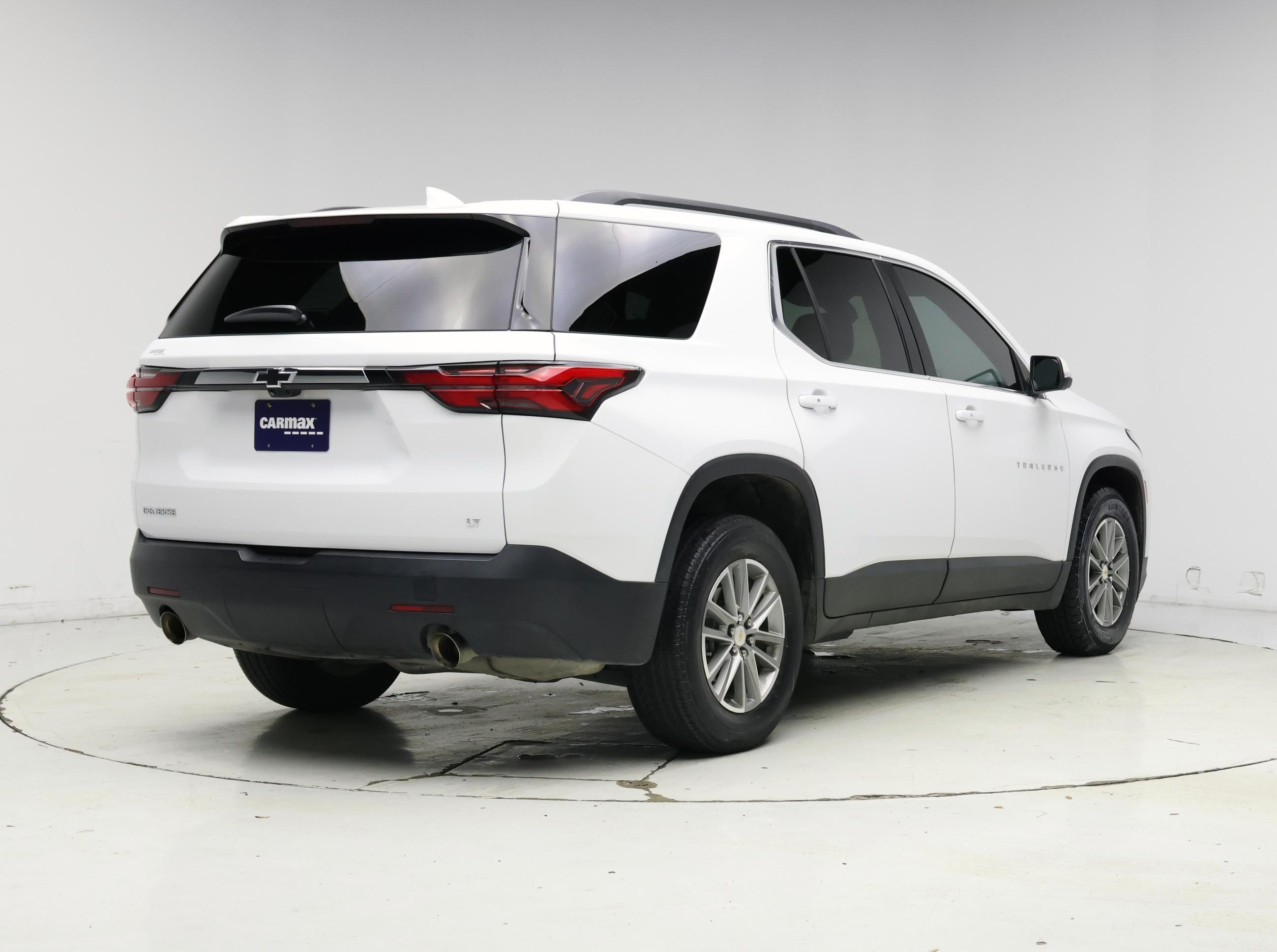 Thumbnail: 2023 Chevrolet Traverse - 8