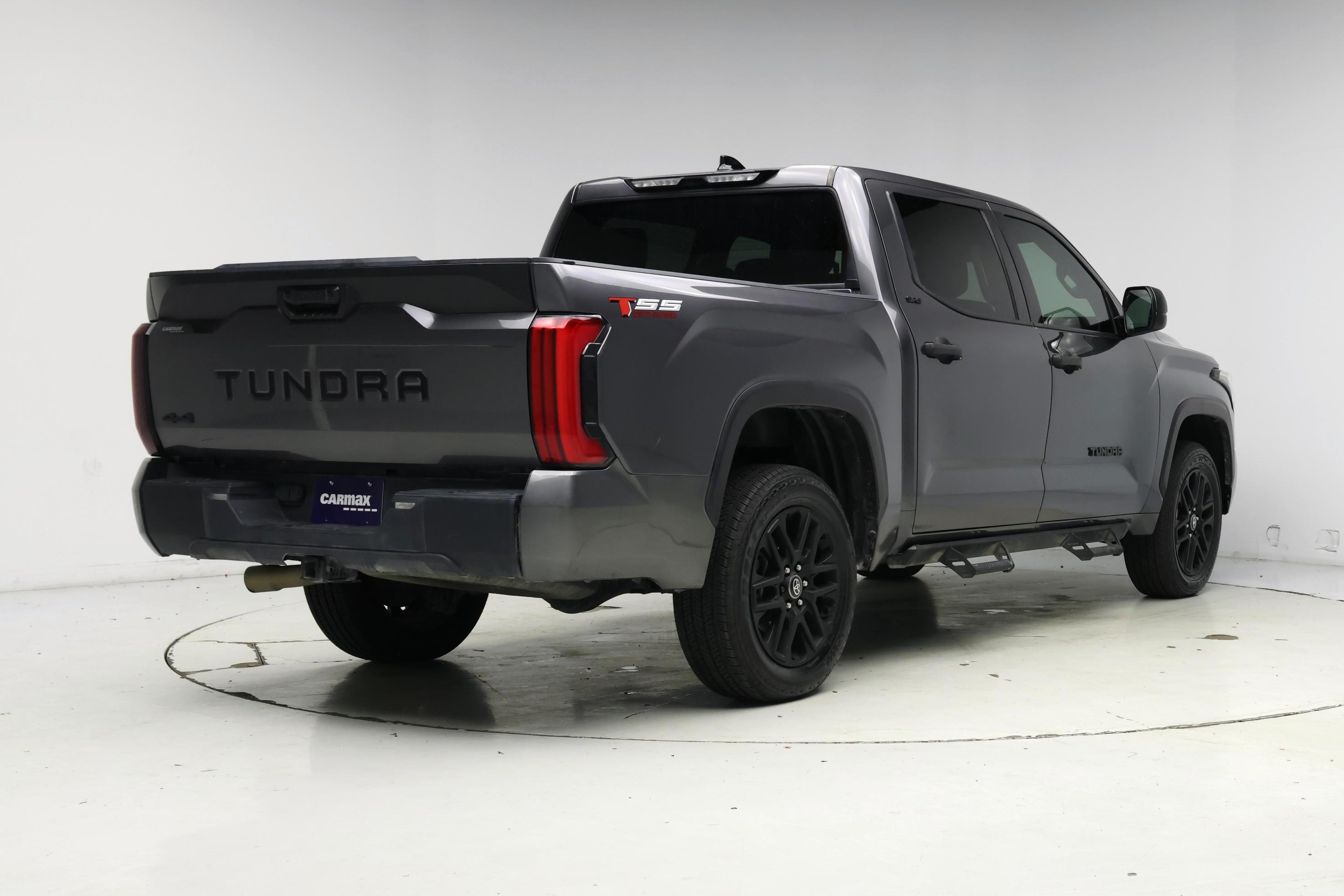 Thumbnail: 2022 Toyota Tundra - 8
