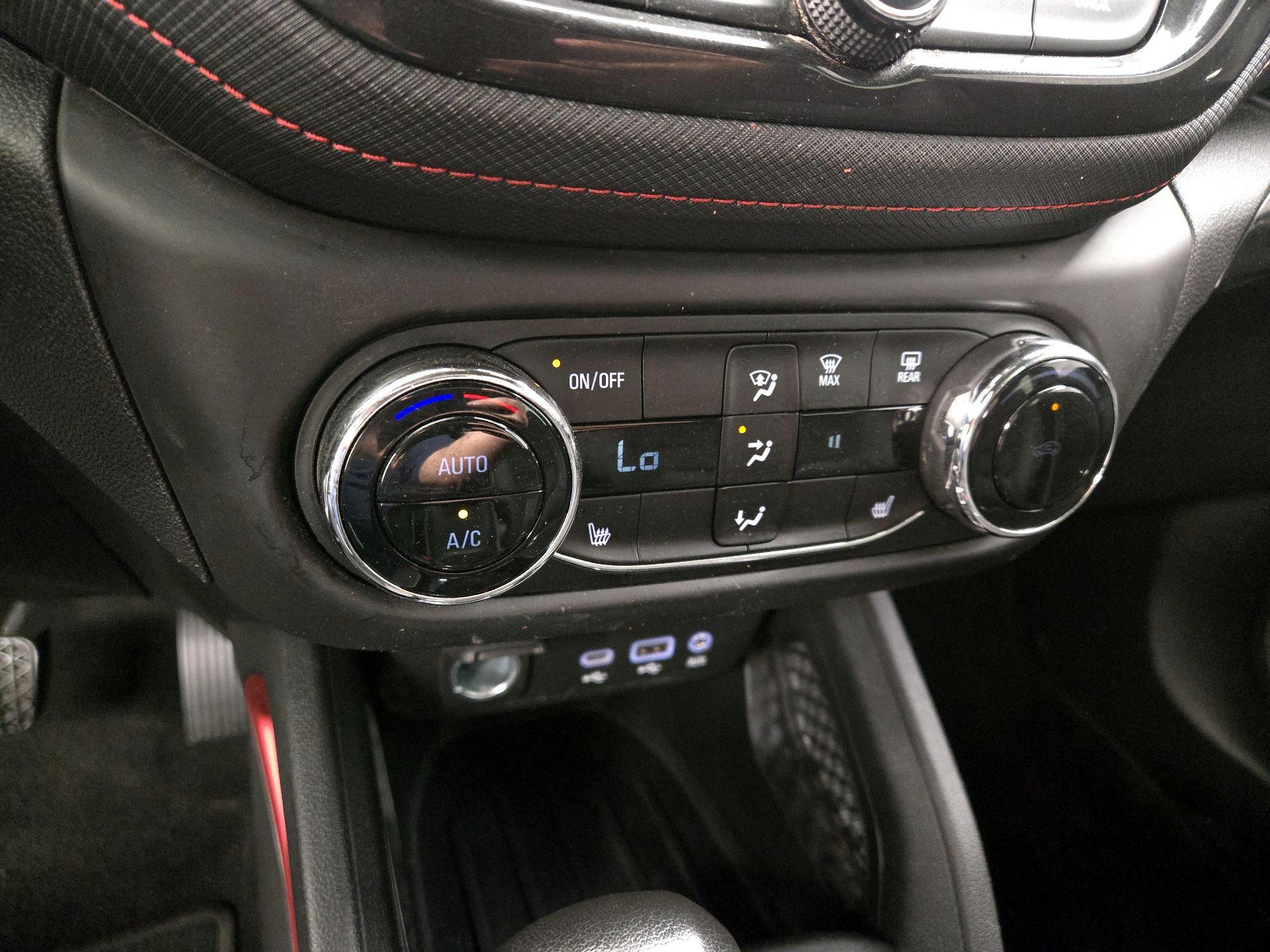 Thumbnail: 2023 Chevrolet TrailBlazer - 16