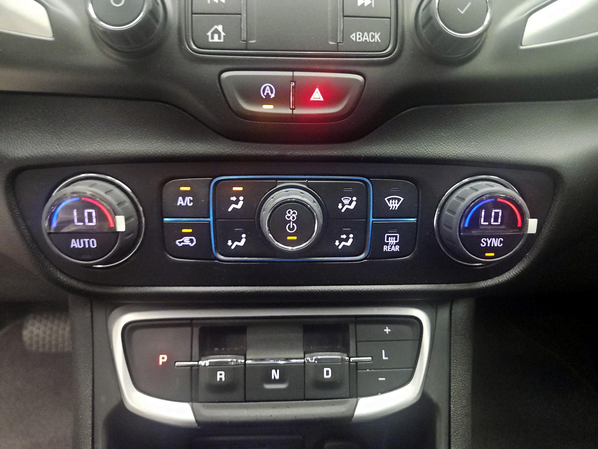 Thumbnail: 2023 GMC Terrain - 16