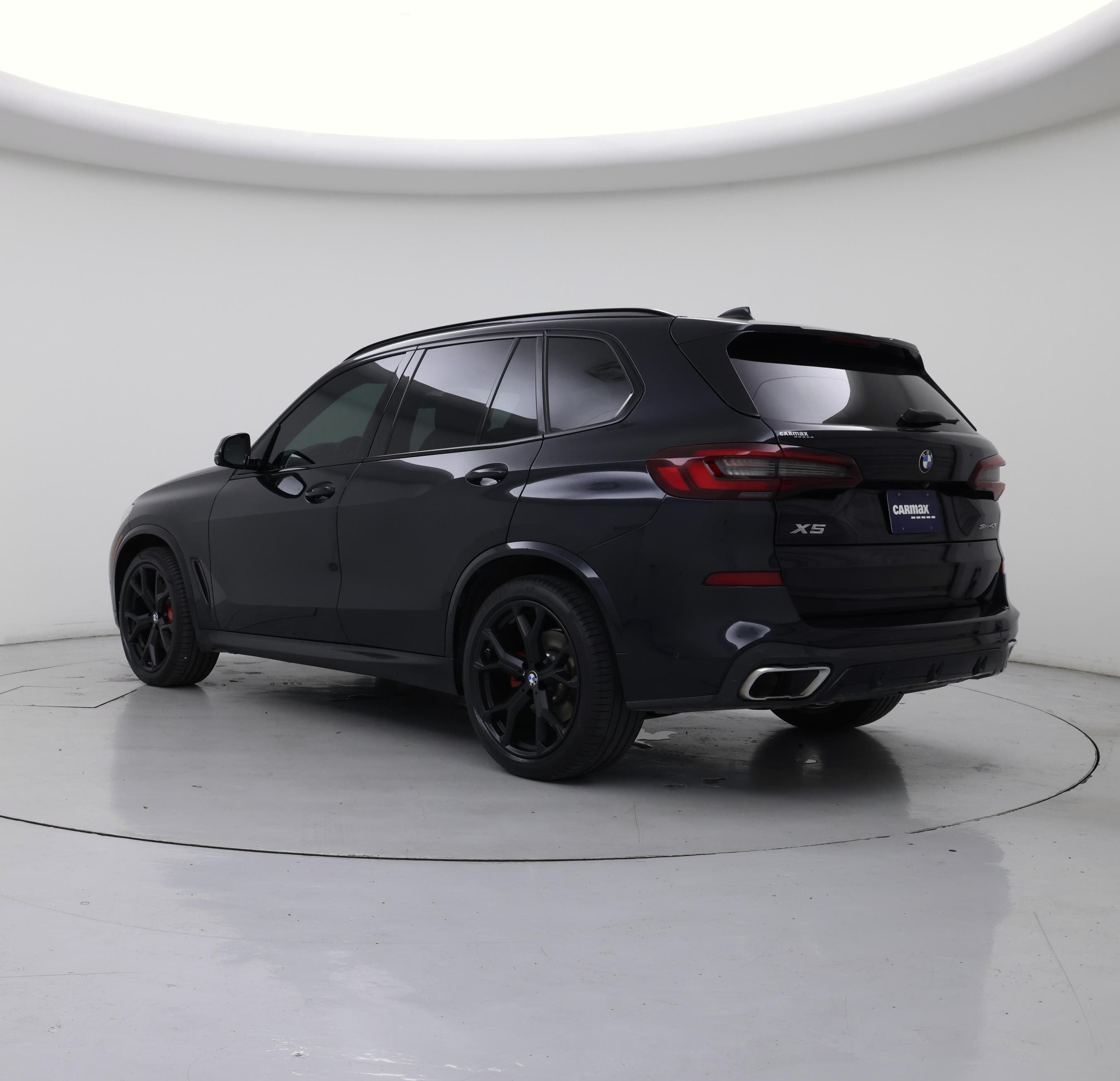 Thumbnail: 2022 BMW X5 - 2